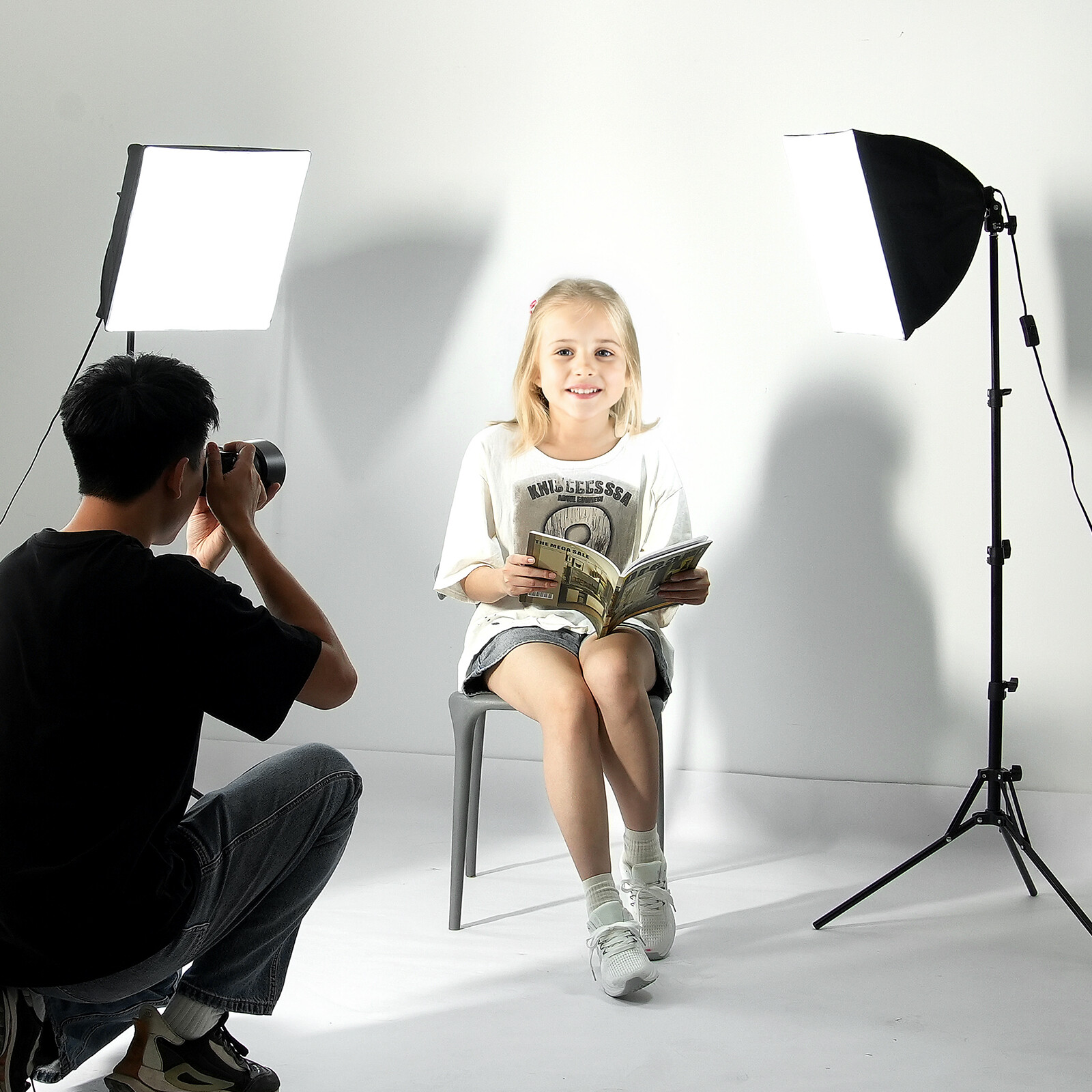 Softbox Lighting Kit 16 in x 16 in 3000-6500K Adjustable for Photography