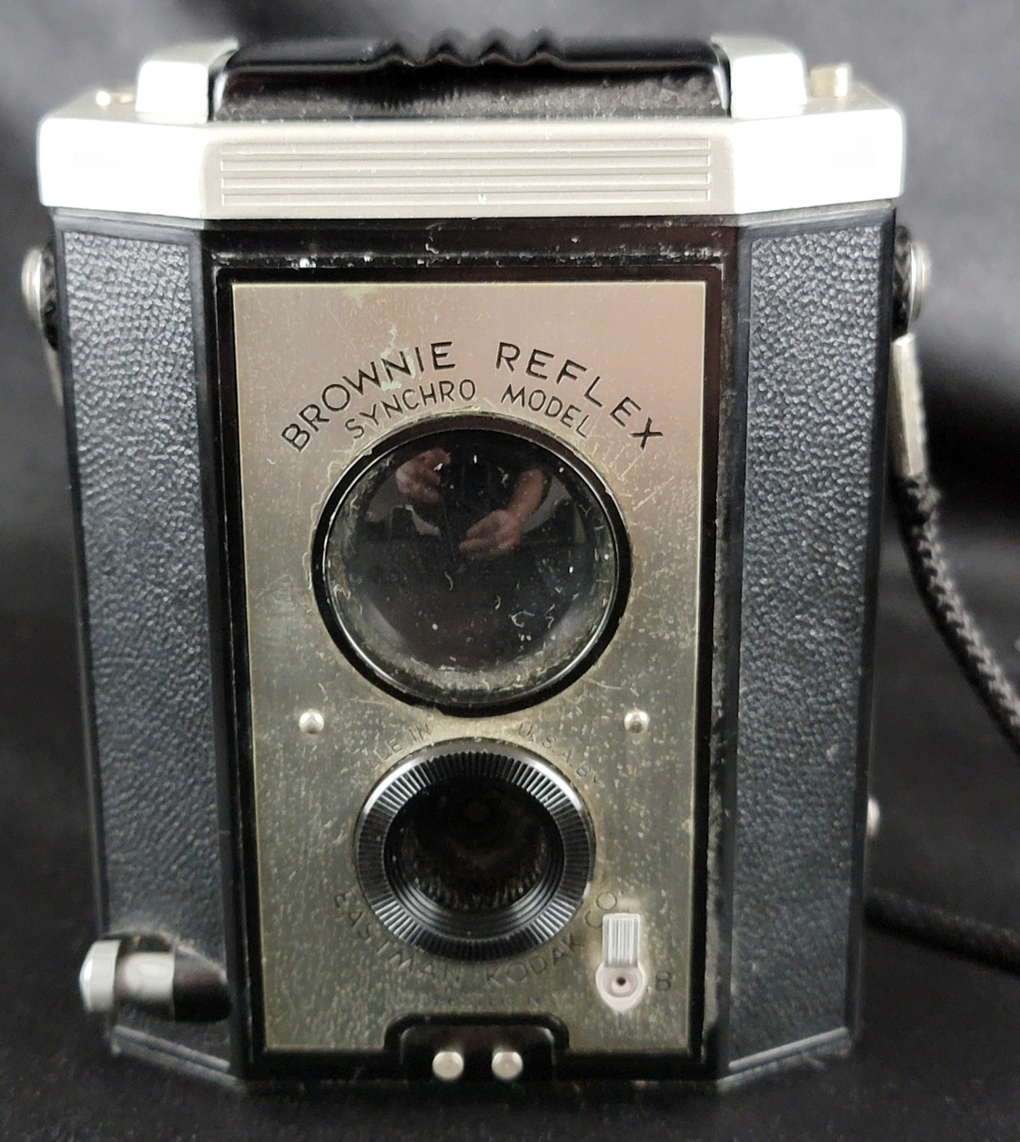 Vintage Eastman Kodak Brownie Reflex Synchro Model Camera Untested 127 Film