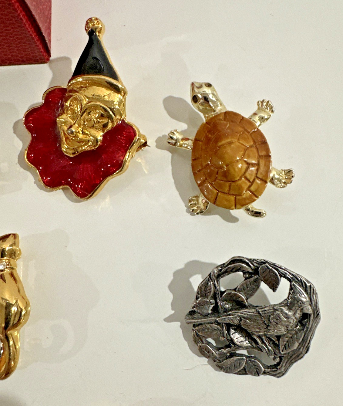 LOT Animals, Insect, person, Brooches, Hair claps 18 pc AAi,Avon, AK, Napier