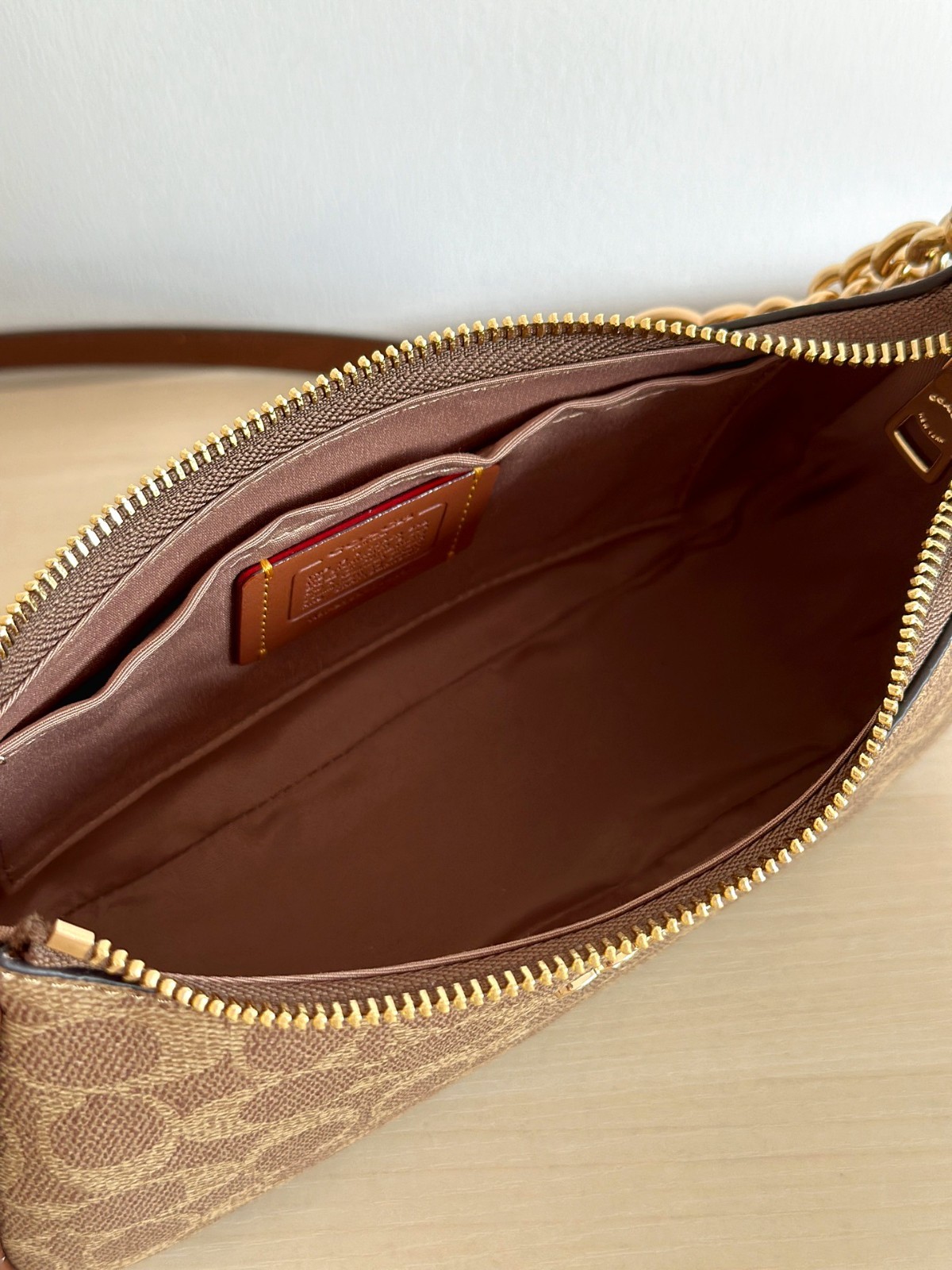 NEW Coach CV933 Teri Shoulder Bag In Signature Canvas outlet Brown FREE SHIPPING