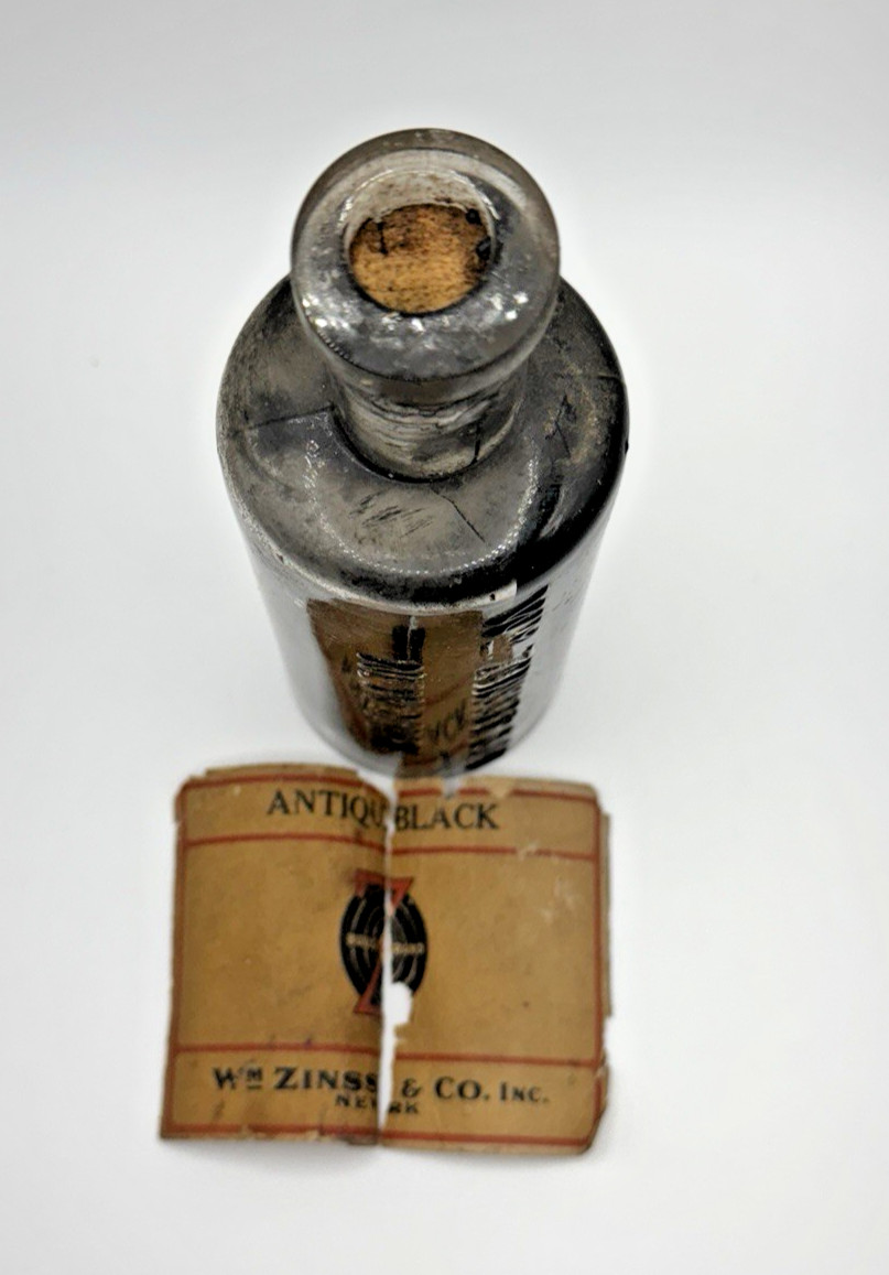 RARE! Antique Ink Bottle Wm. Zinsser New York Antique Black w/Original Label