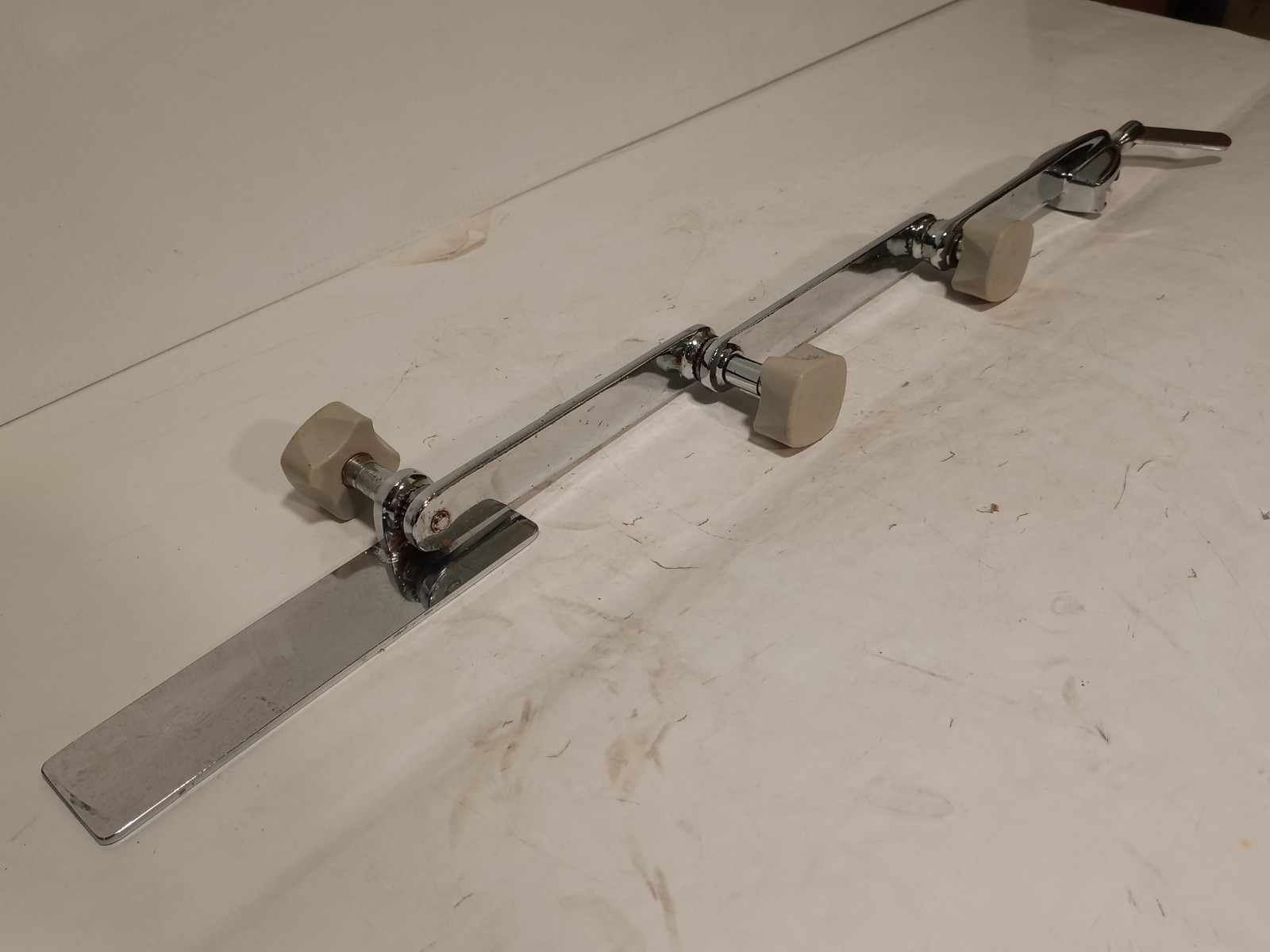 OSI finger trap traction set w/ table rail clamps, plates, 4 traps lot