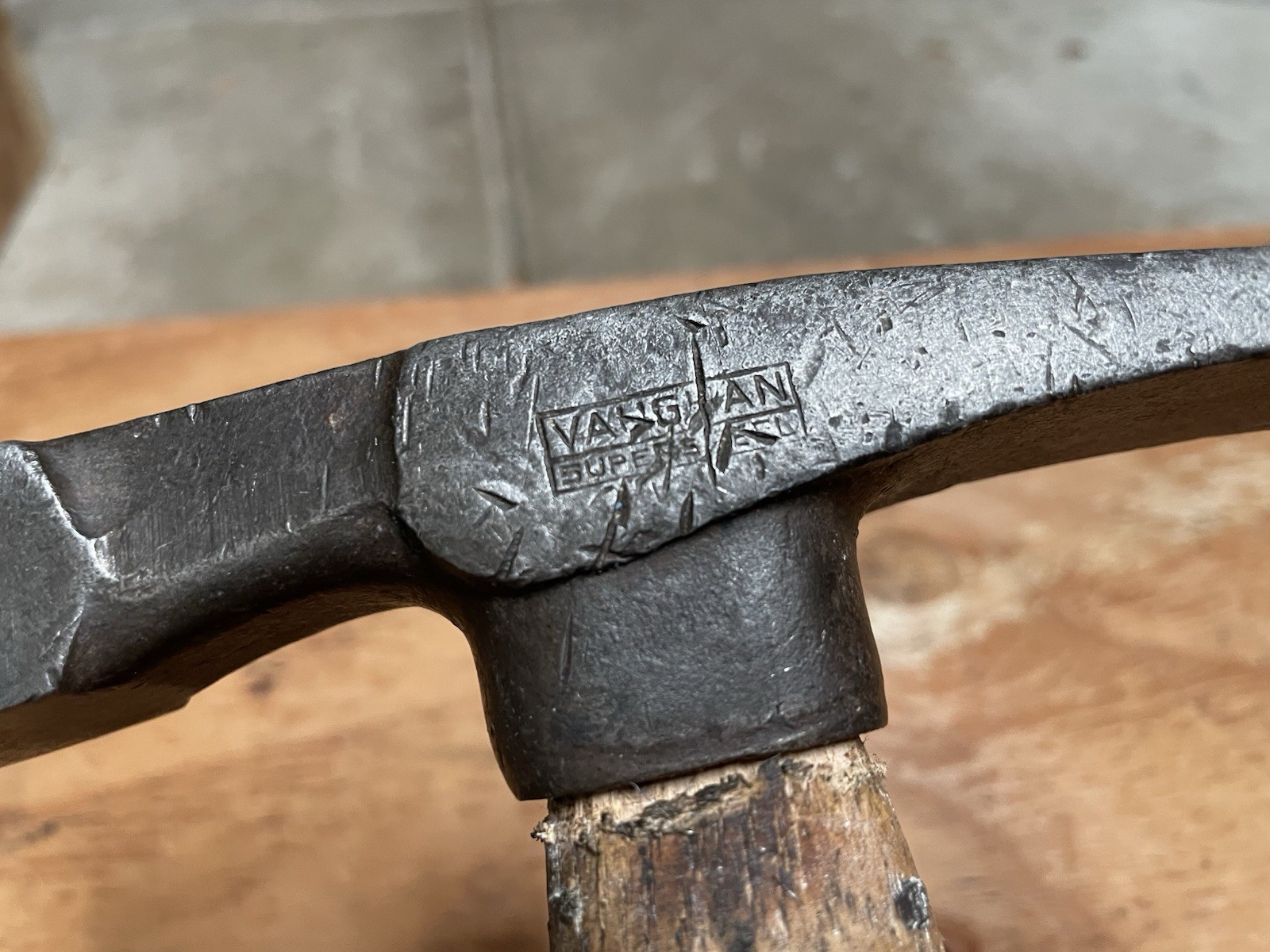 Vintage Vaughan Super Steel Stone Mason Brick Layer Masonry Hammer 16 oz