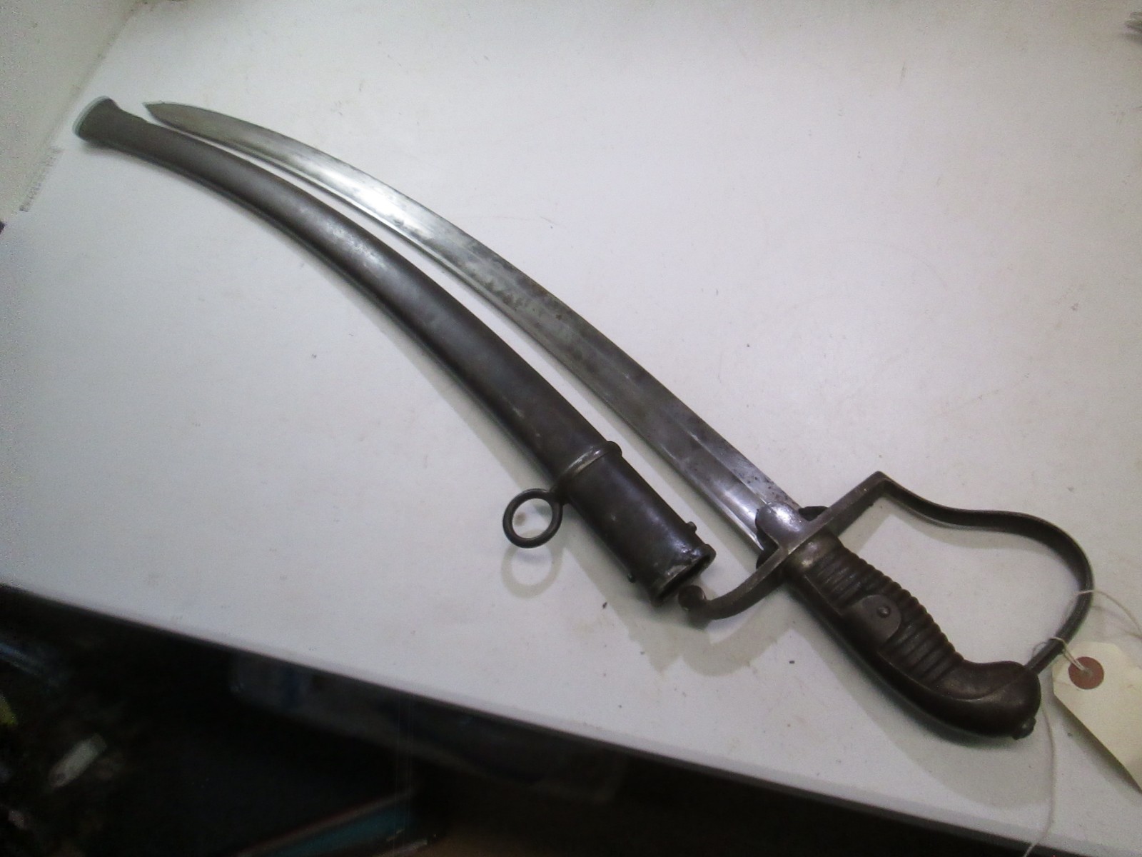 WW1 GEMAN HEAVY ARTILLERY SWORD & SCABBARD DATED 1916 MINTY #L36