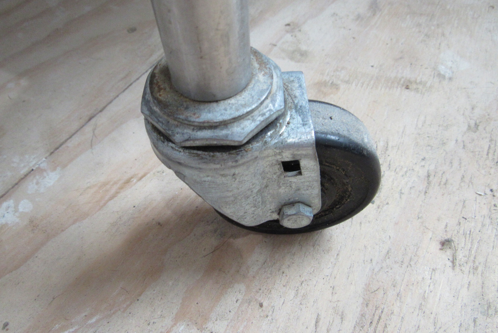 Blickman Stainless Steel Hospital Infant Bassinet w/ Acrylic Basket & Mattress