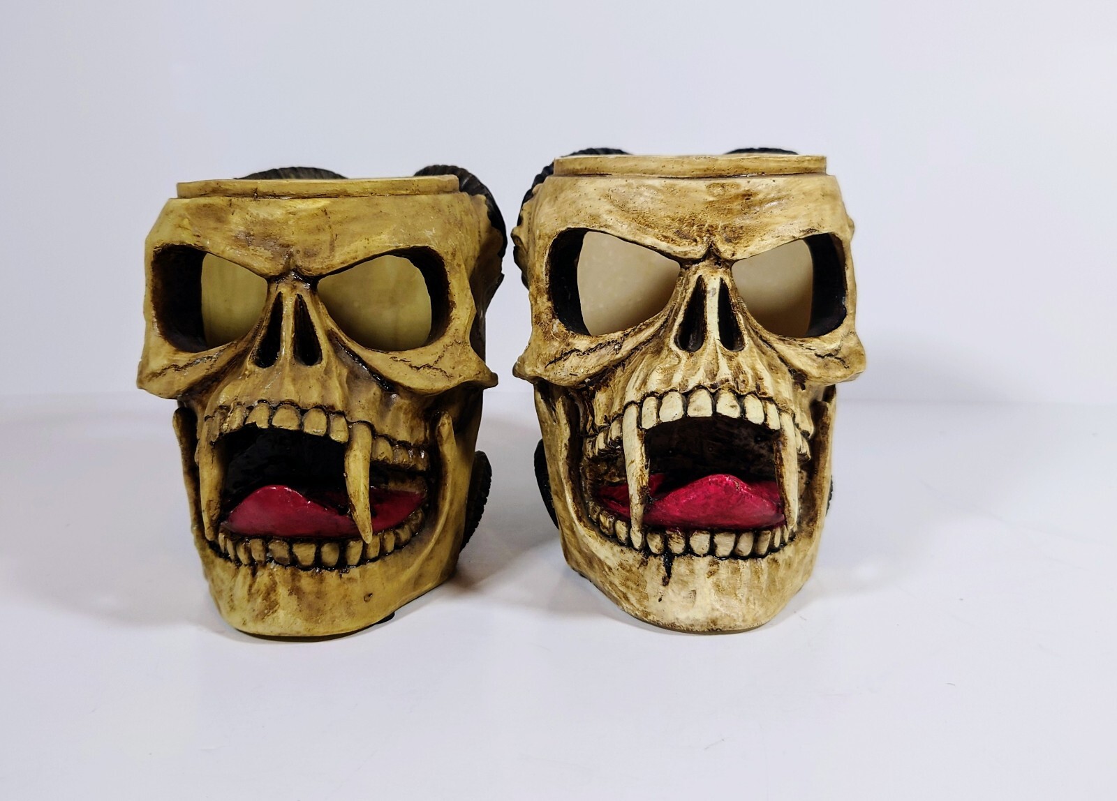 Distressed Skull Vampire Mug/Cup Candle Holder,Pen Holder decorative Lot Of (2)