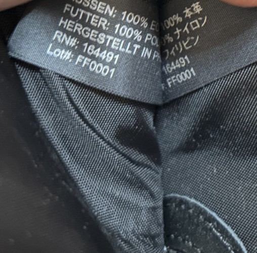 Telfar Black Zip-Around Logo Wallet NEW - Super cute and great design - Qty Disc