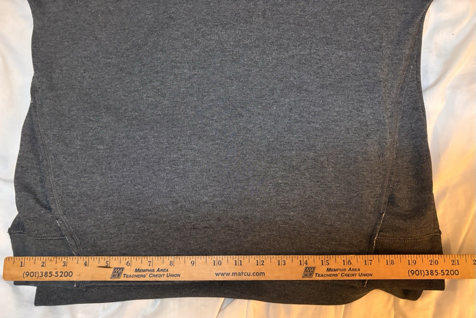 Nike Yoga Crew Pullover With Front Kangaroo Pocket Women’s Small Gray