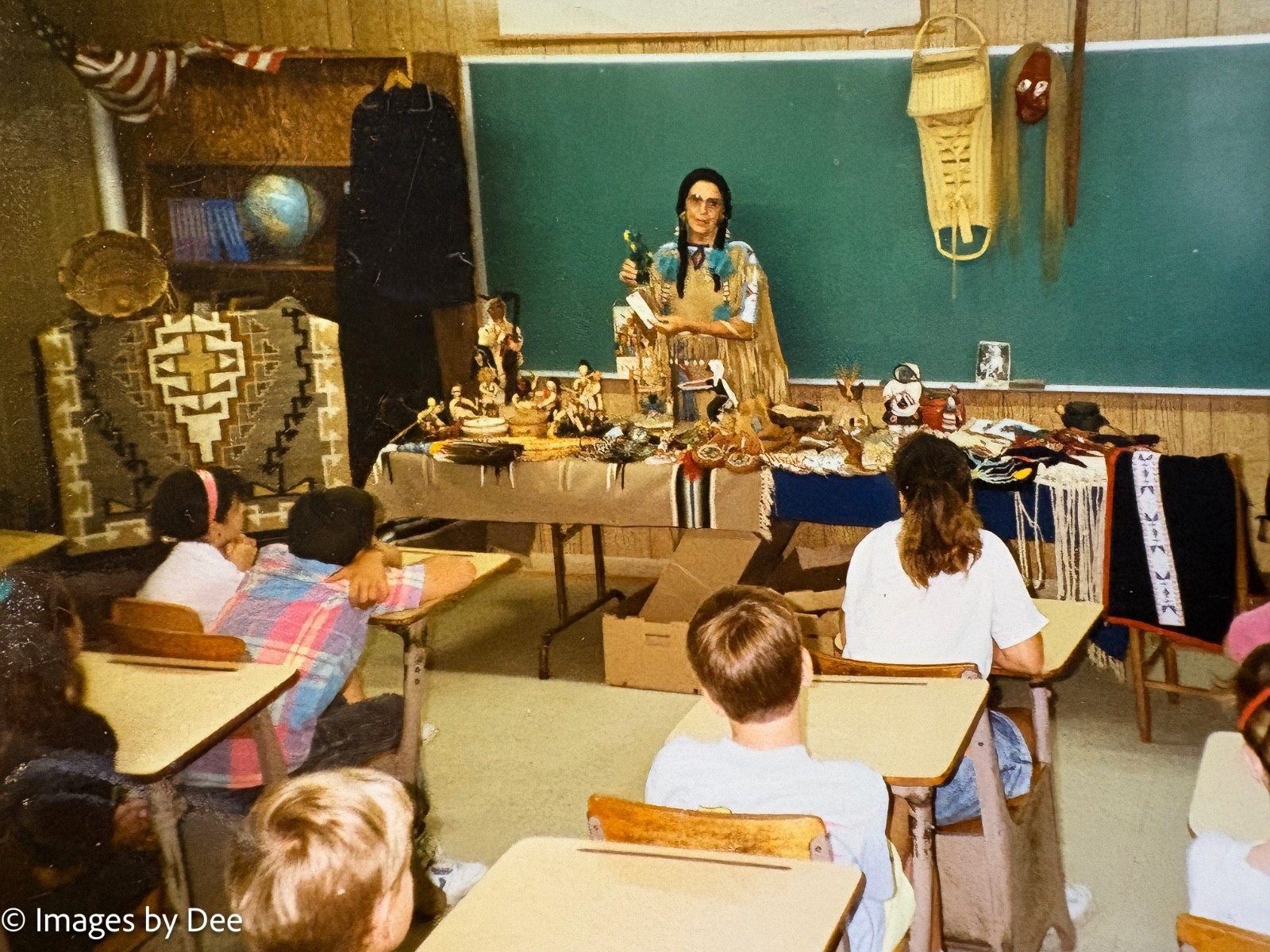 Original Kaibab Moccasins Traditional Navajo Style 1 Button.