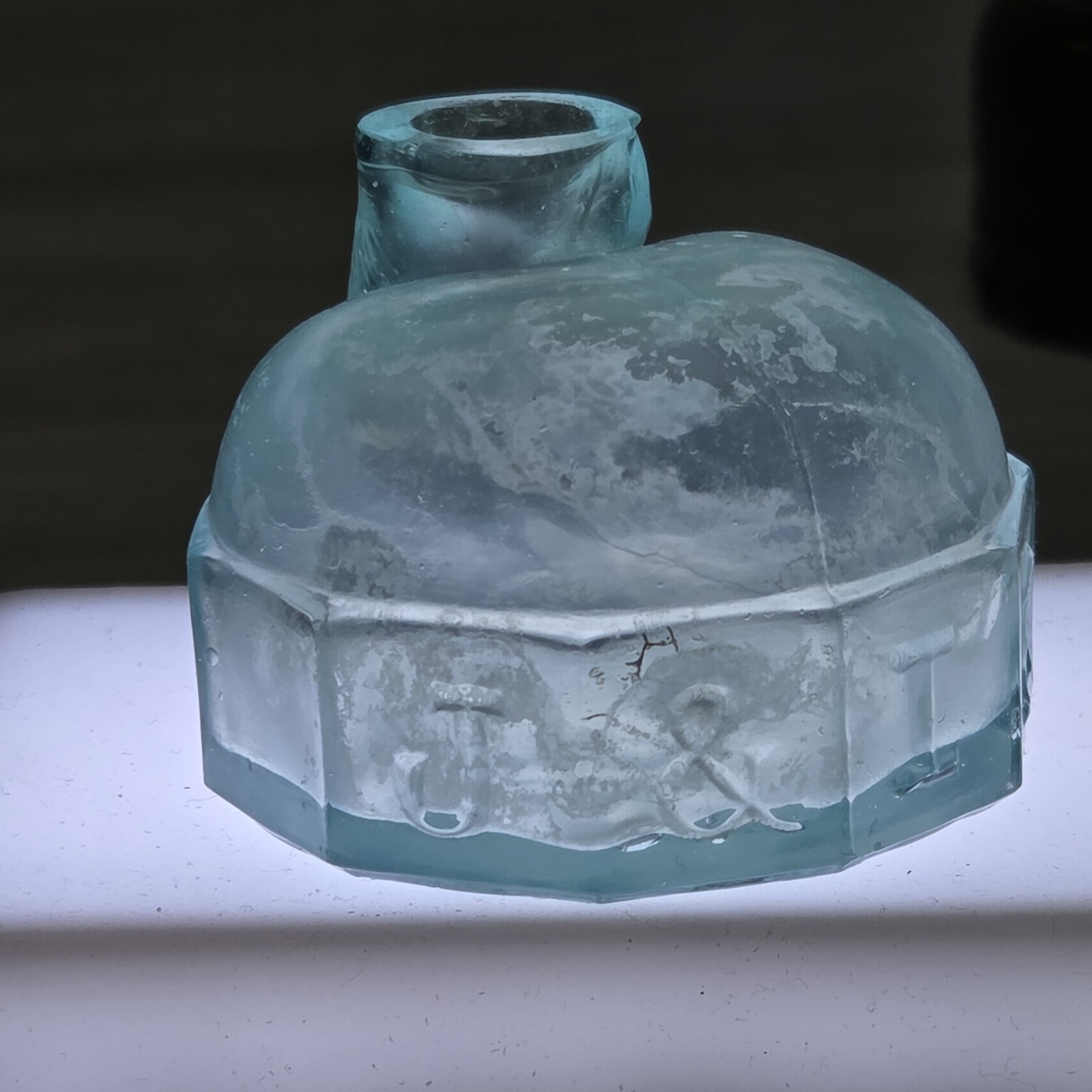 1800s J & I E M Turtle Dome Igloo Style Ink Bottle Inkwell