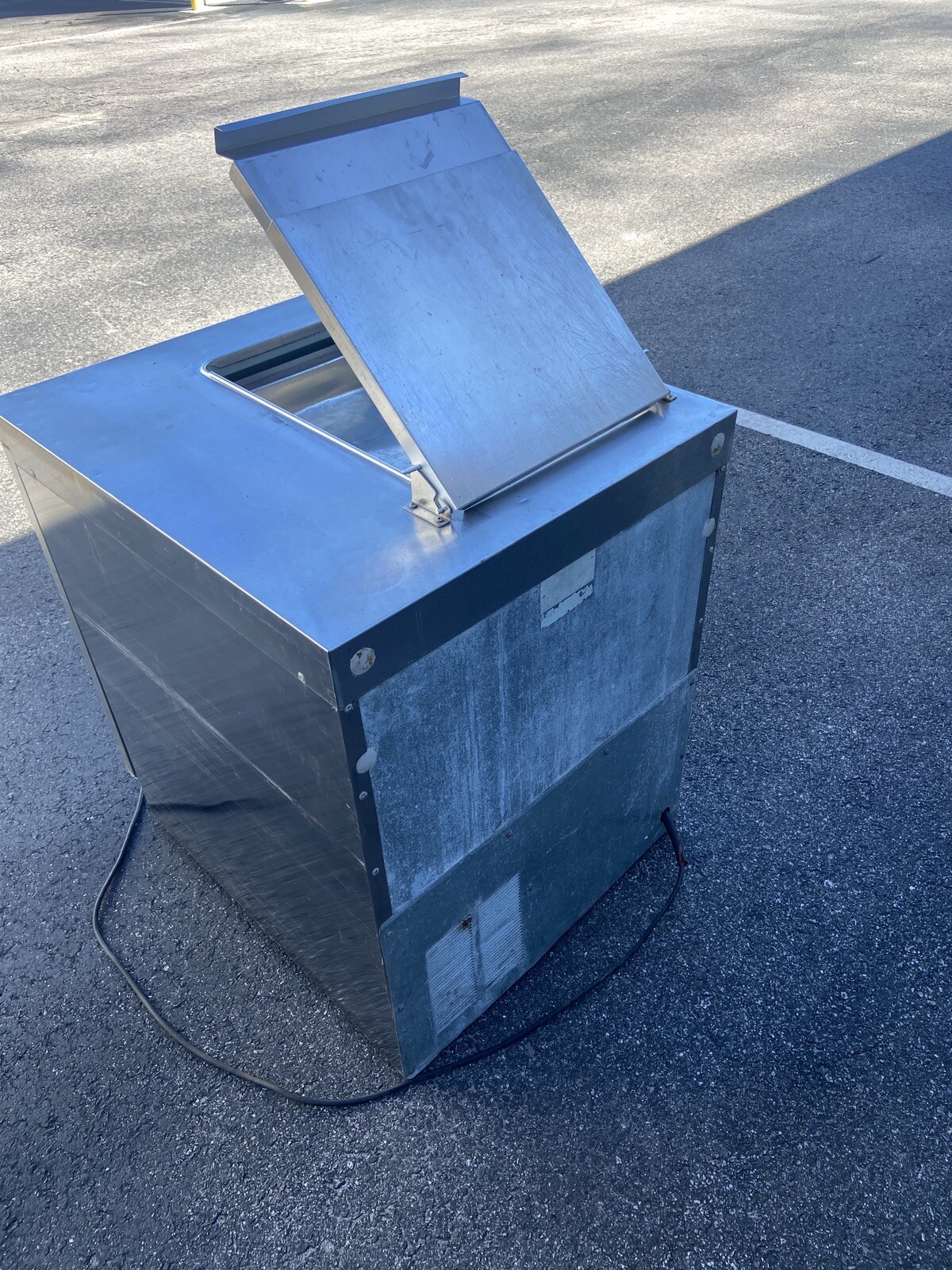 Delfield Under-Counter commercial freezer used