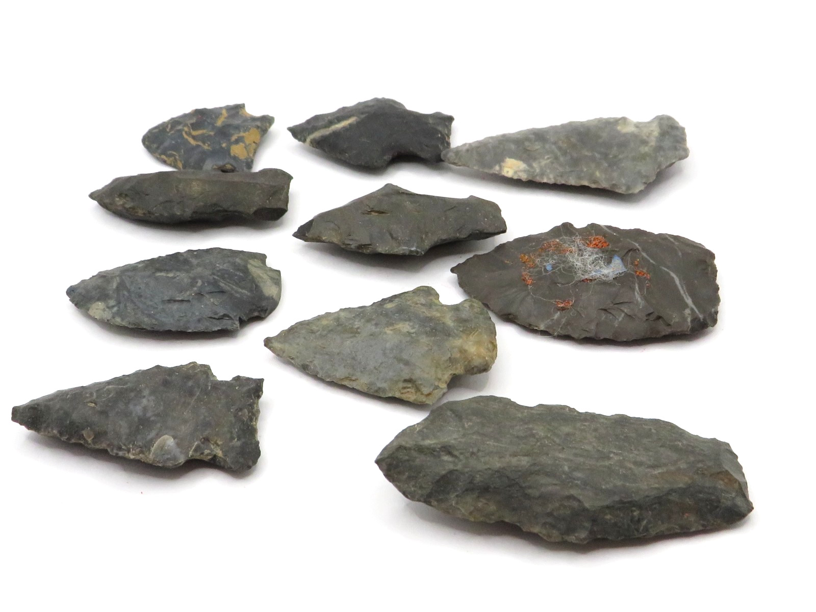 10pc LOT of NOTCHED INDIAN ARROWHEAD - AUTHENTIC w GREAT COLORS**