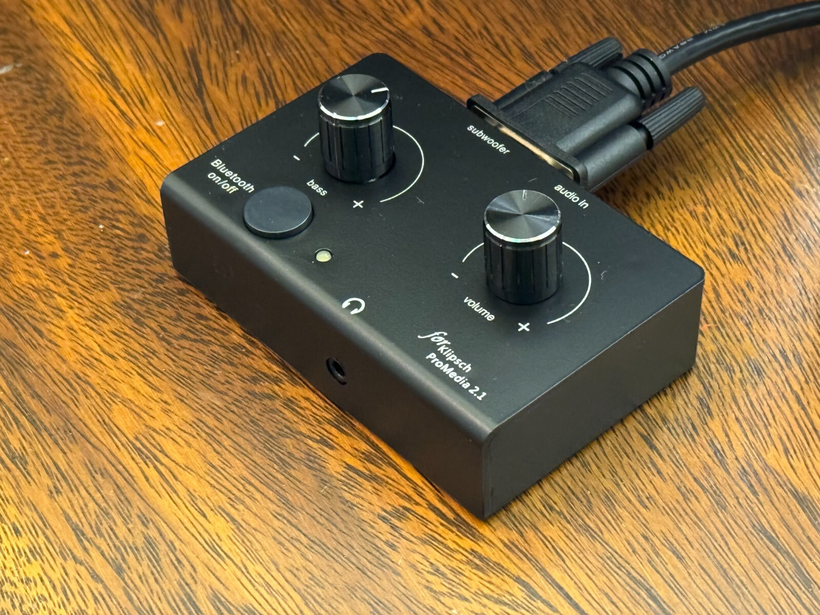 Replacement Control Pod for Klipsch ProMedia 2.1 Speakers with DB9 Connector