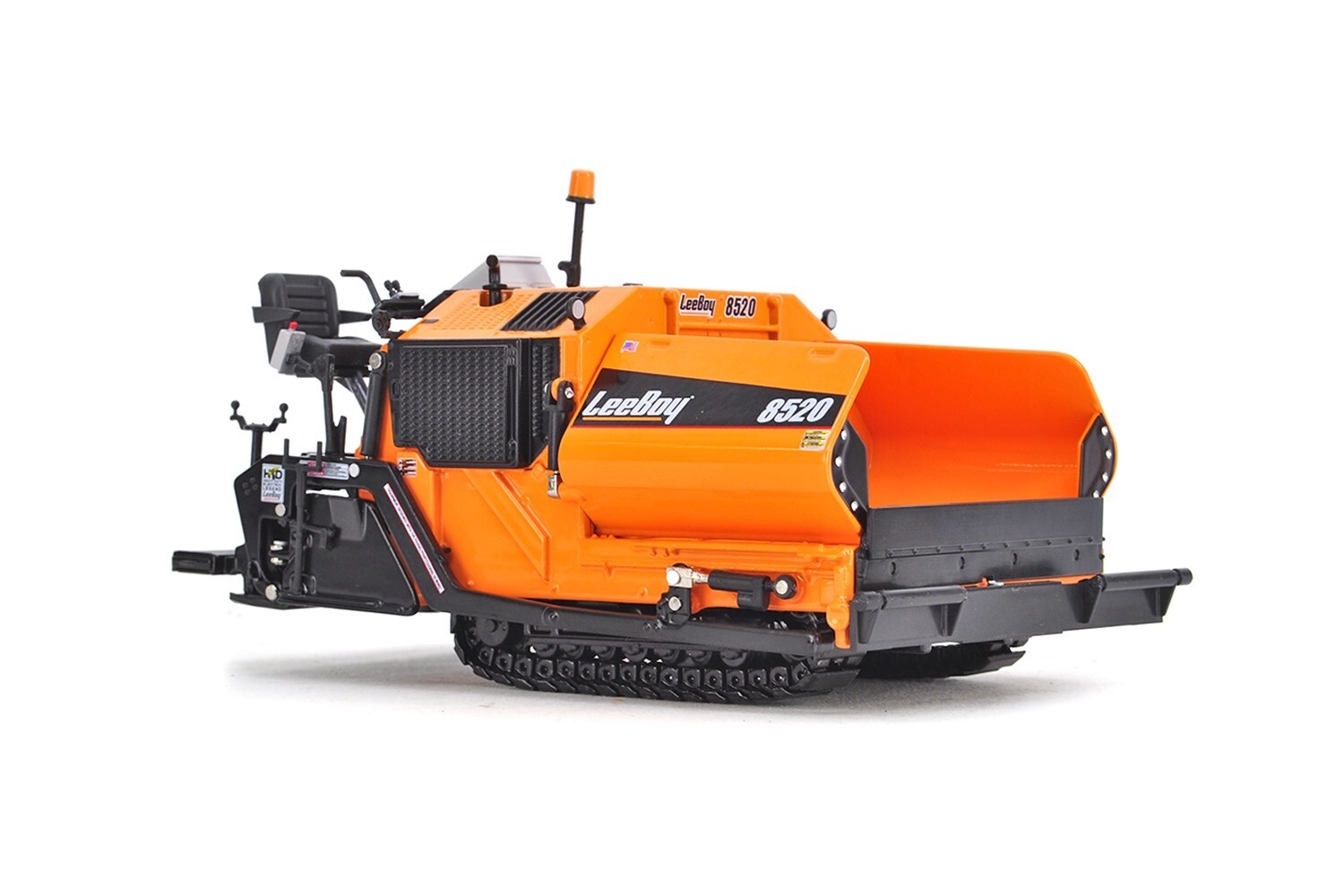 LeeBoy 8520 Asphalt Paver - Diecast Masters 1:32 Scale Diecast Model #41004 New