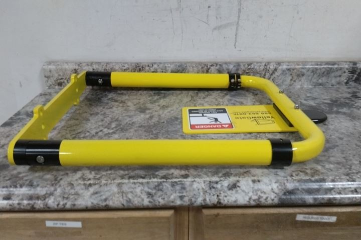 Erectastep 11792-R2 36 In Max Opening 22 In H Yellow Self Closing Safety Gate