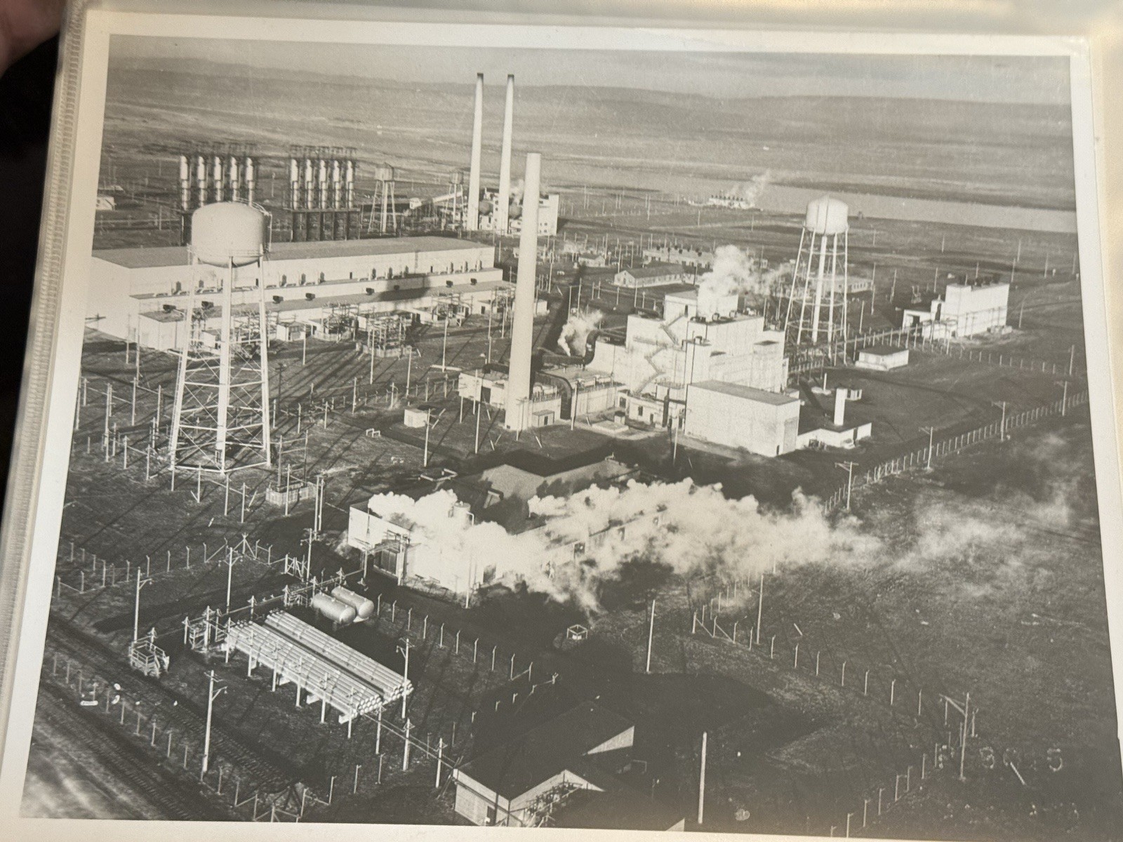 UNION CARBIDE CORP Binder With 70 Uranium Mining Related Photos