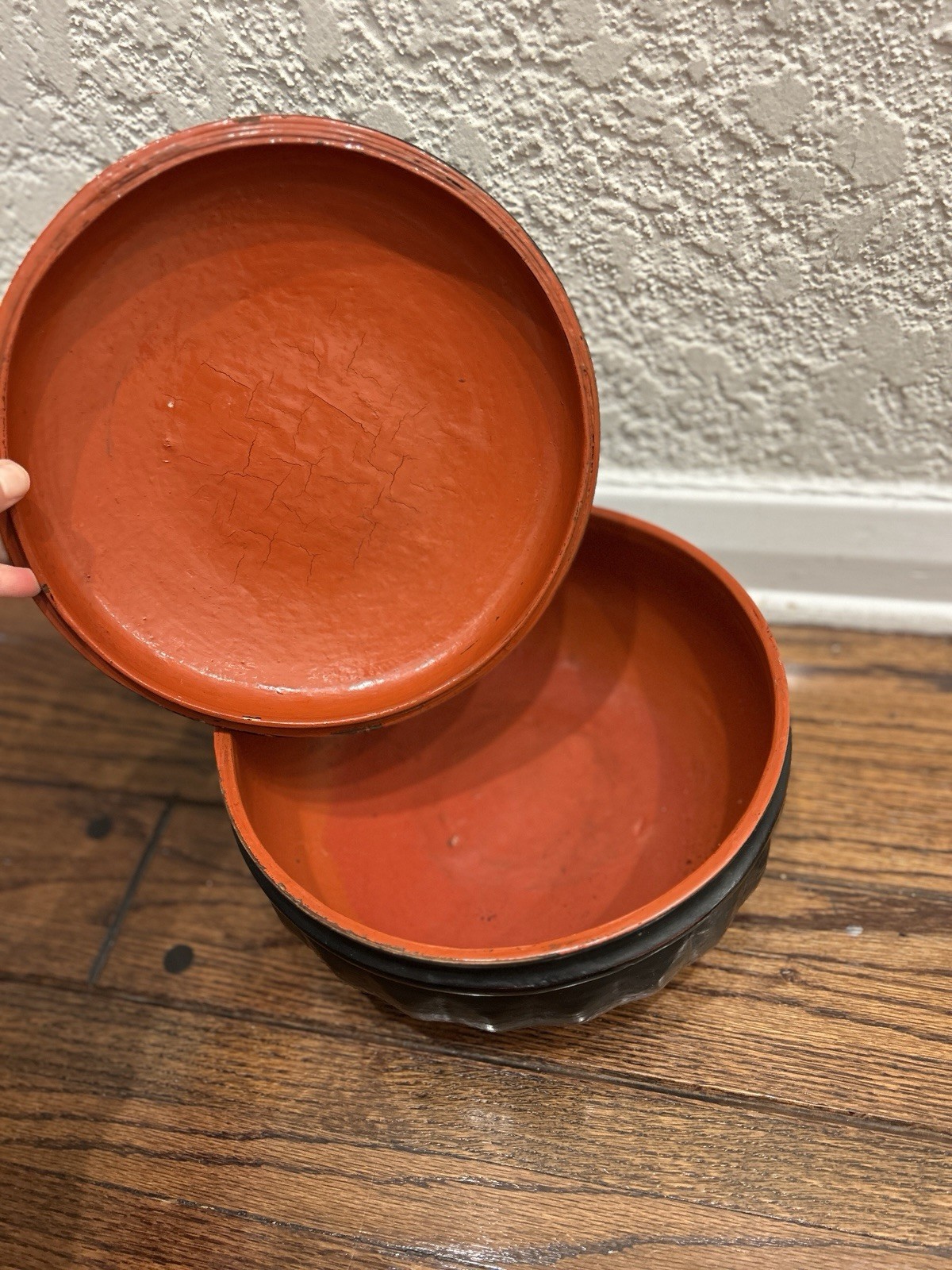 Vintage Burmese lacquer offering bowl, a Hsun Kwet.