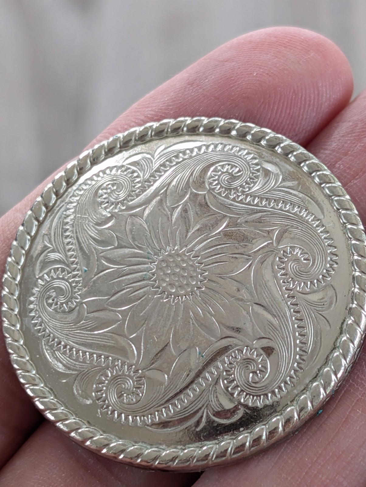 Vintage Handmade Silver Conchos Rope Edge Sunflower Engraved Set Of 16