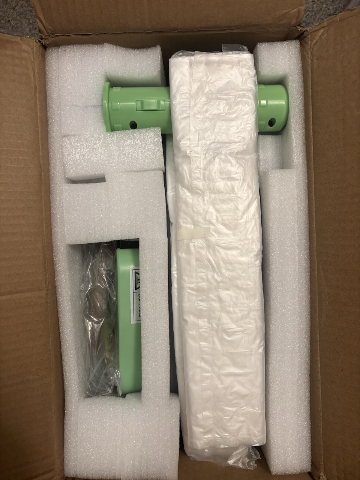 Air Cushion Machine Portable 12 M/Min Speed Air Pillow Machine - **READ**