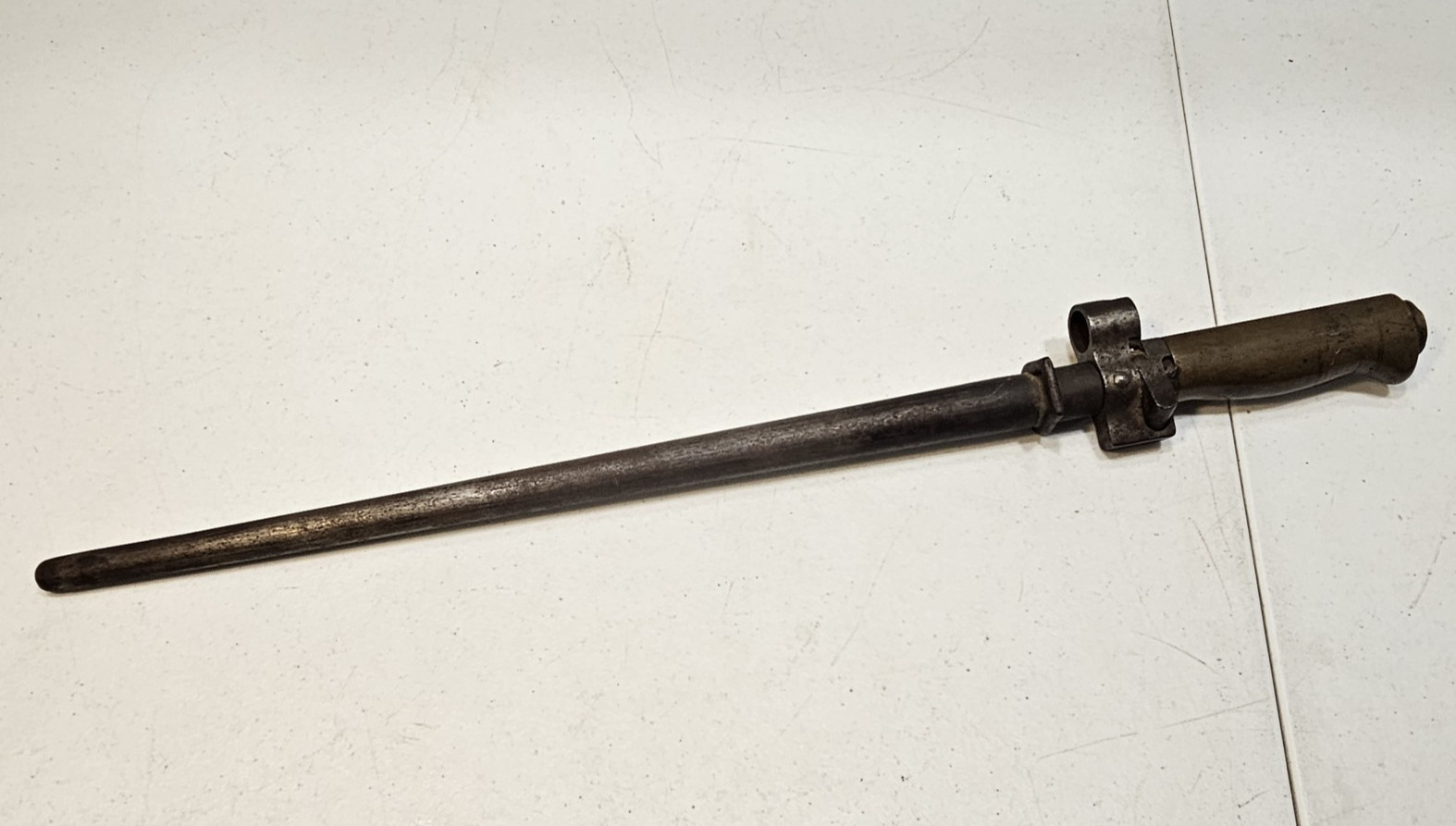 WWI, WWII French MLE 1886/36 Lebel Bayonet w/ Scabbord