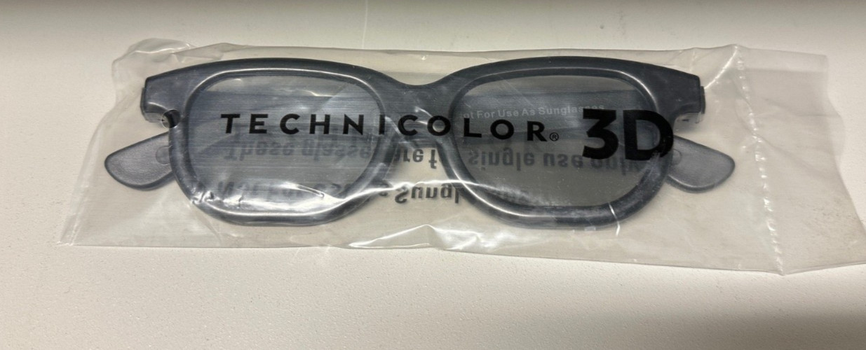 LOT OF 10 TECHNICOLOR  REALD 3D MOVIE THEATER GLASSES ALL NEW SEALED LOT OF 10