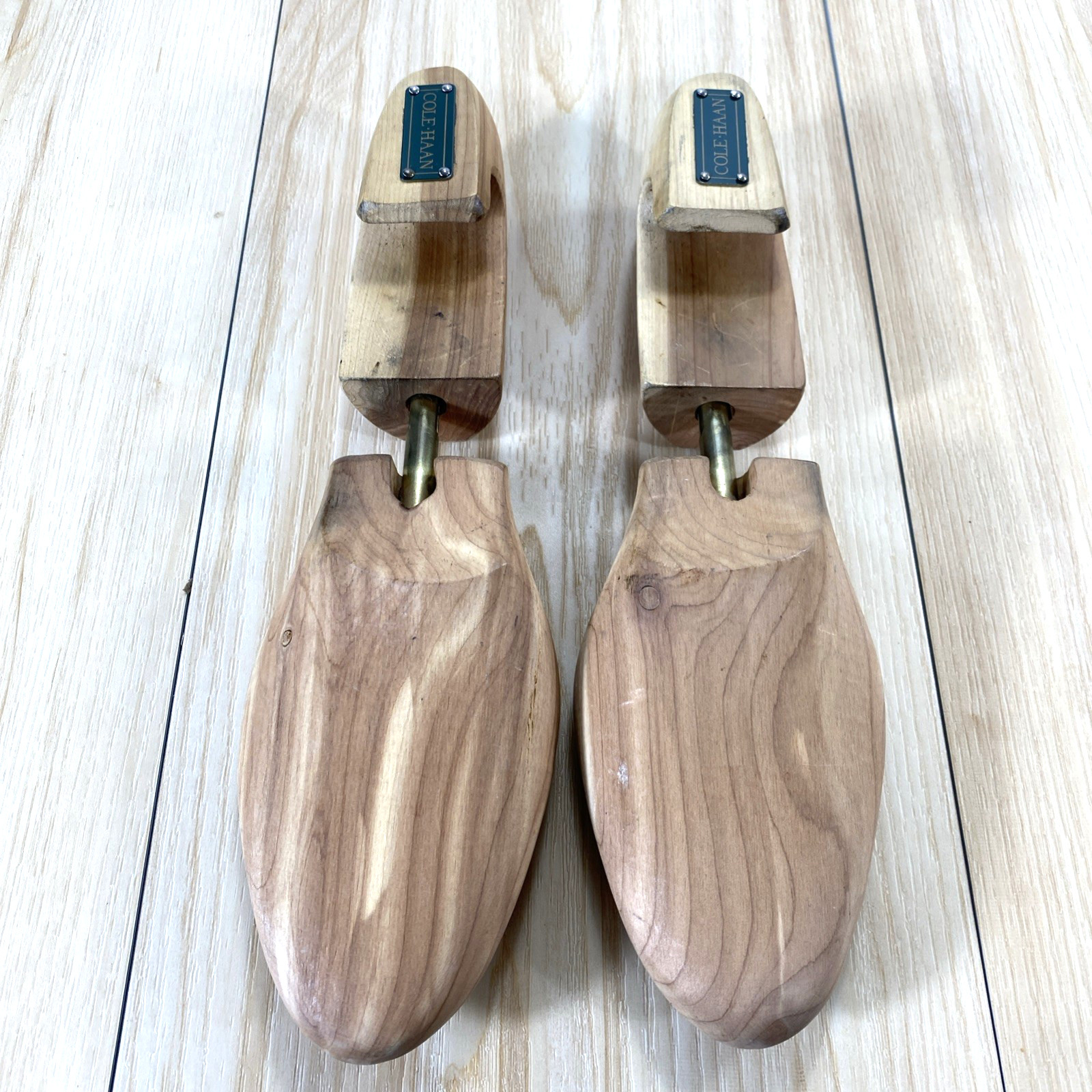Cole Han Cedar Shoe Tree Stretchers Size Medium