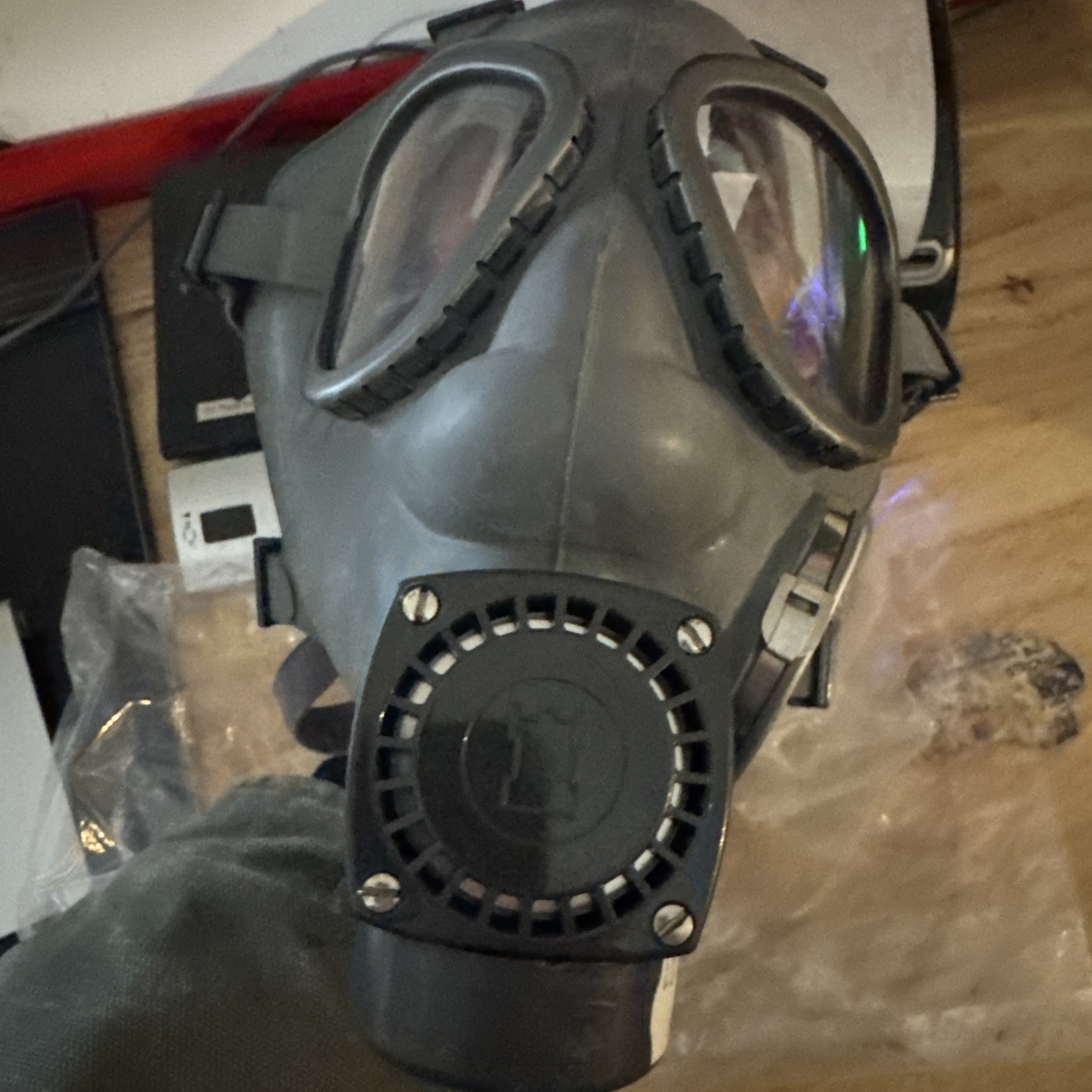 Finland Gas Mask New/Old Stock Clear Insert NATO 40mm Filter NBC Nuke Army Surpl