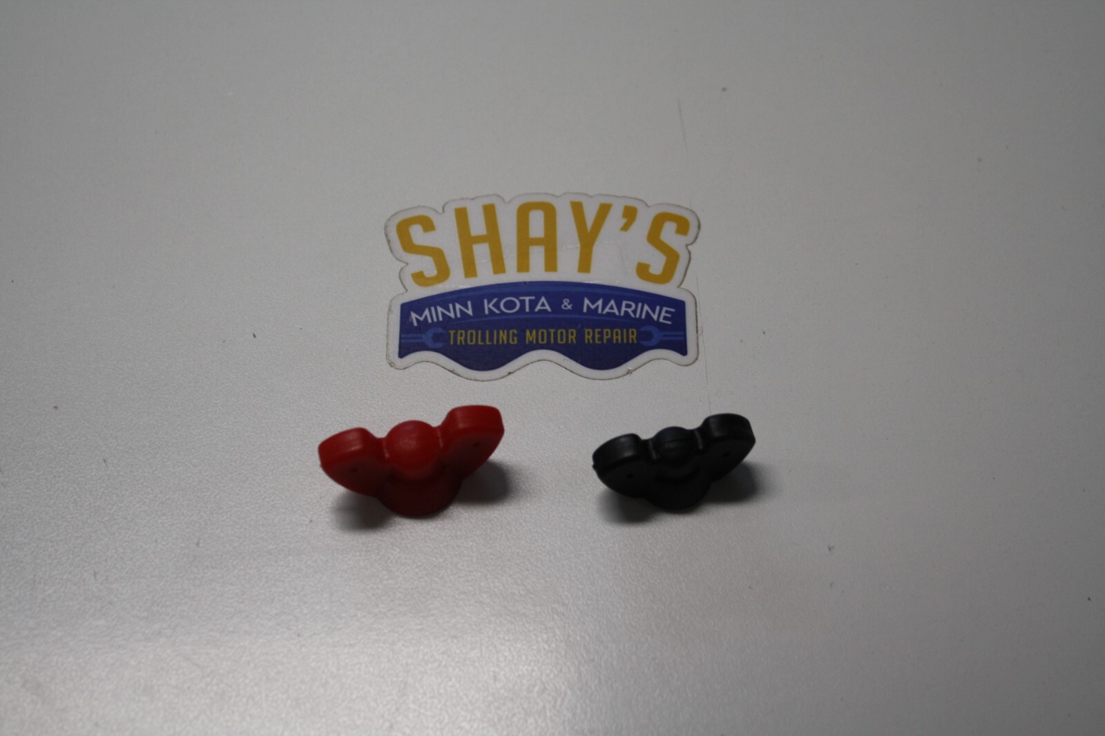 2993150 Minn Kota Power Center Wing Nuts - Red & Black - Battery Box - 2993150