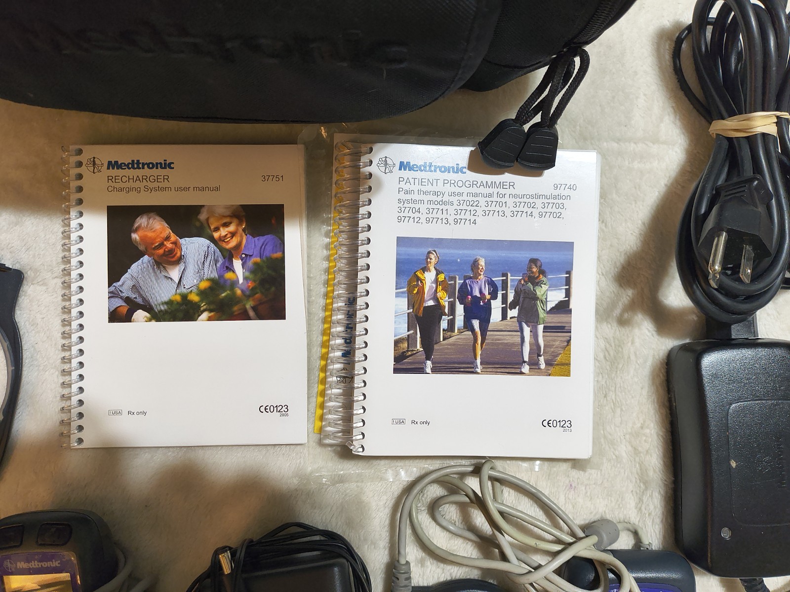 Medtronics MyStim 97740 Spinal Cord Stimulator Charger 37751 , Controller Cords