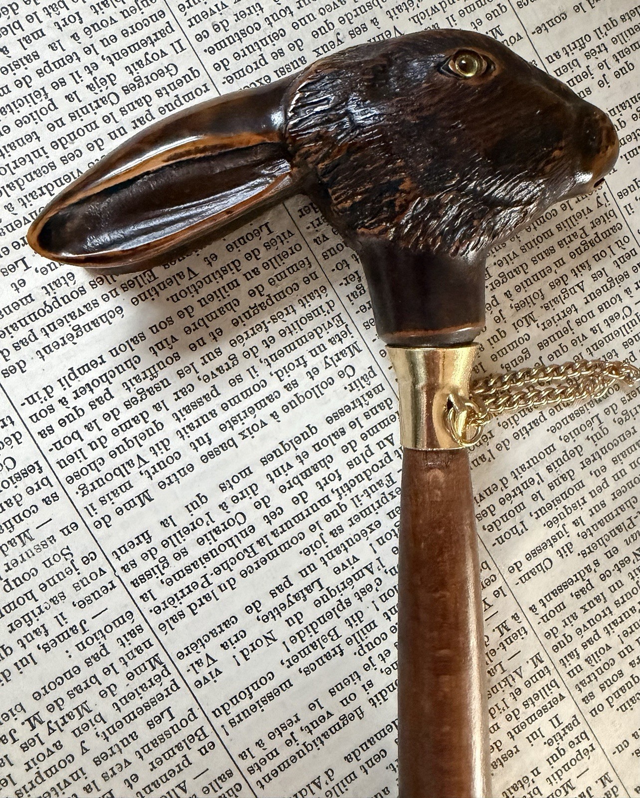 Concord Made in Italy Rabbit Head on Hardwood Shaft Shoe Horn