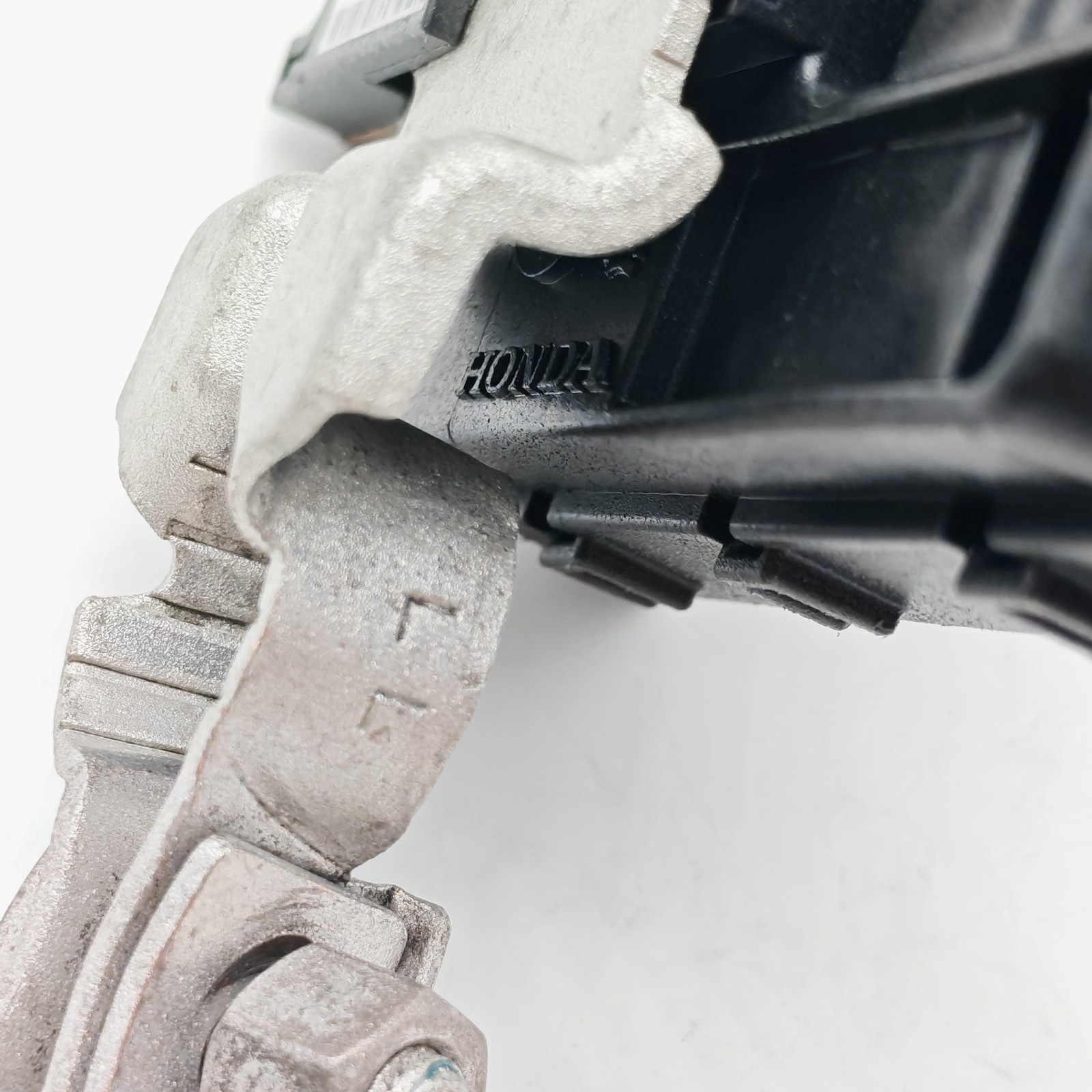 38920-T2A-A02 OEM Battery Sensor Fit For 2013-17 Honda Accord 2014-20 Acura RLX