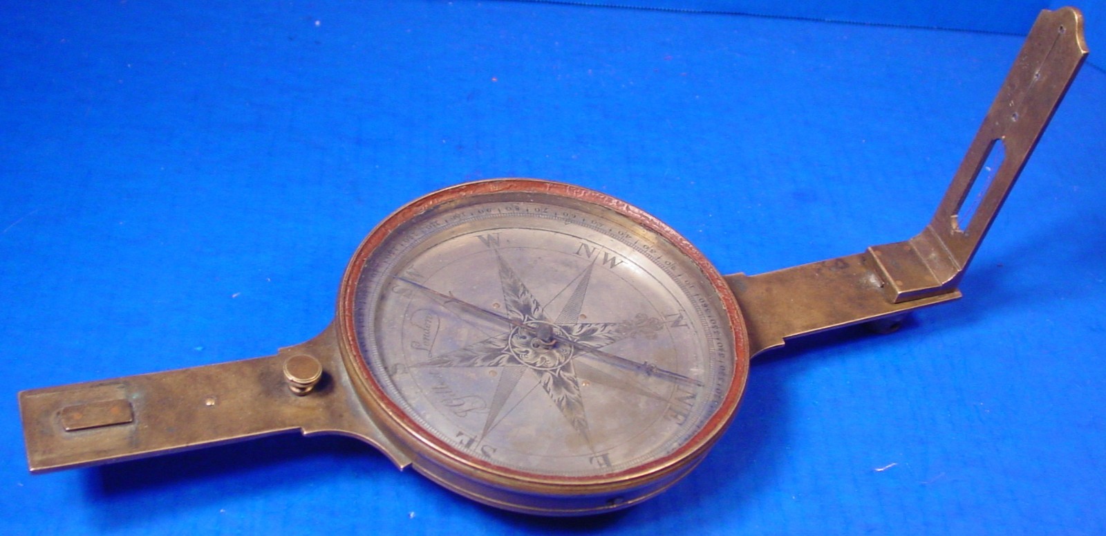 1740 John Gilbert Plain Compass + Original Box - Rare 18th Century Compass