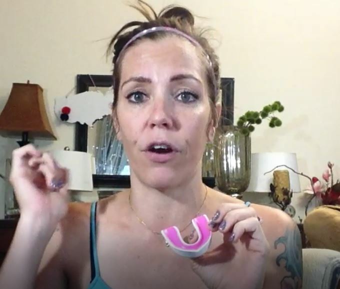 Oral Mart Lacrosse Hockey Karate Mouth Guard For Kids Girls (White/Pink)