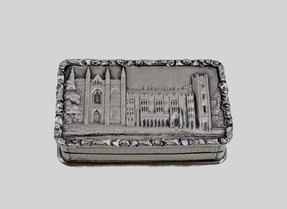 RARE 1810 ENGLISH GEORGIAN STERLING SILVER CASTLE TOP VINAIGRETTE ARCHITECTURAL