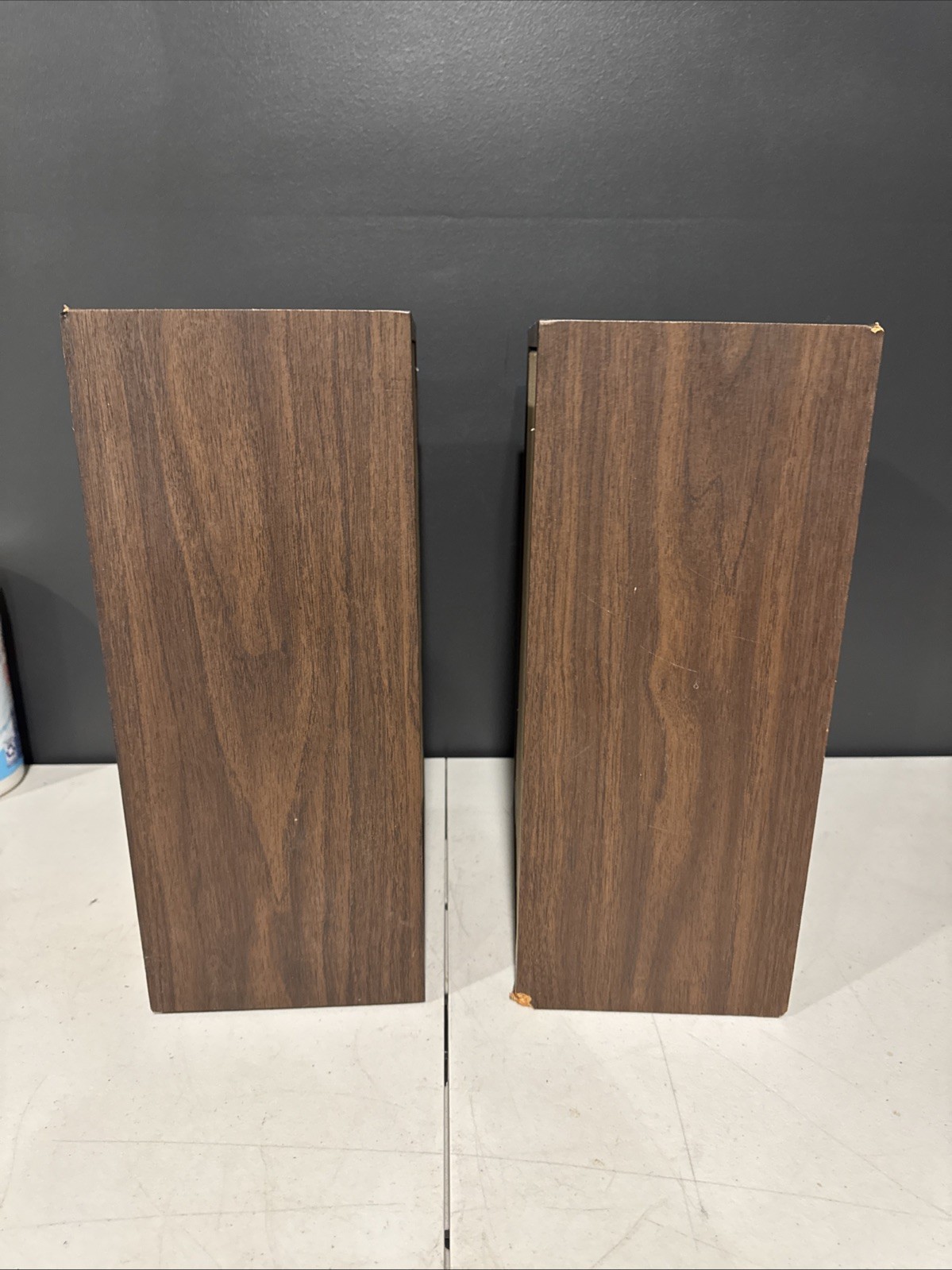 Advent /3 Bookshelf Speakers Original Grill Cloth & OG Badges - Tested