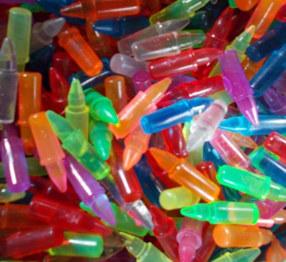 200 Vintage Pointed Style Lite Brite Pegs 1990's - 2010's Flat Screen/Cube