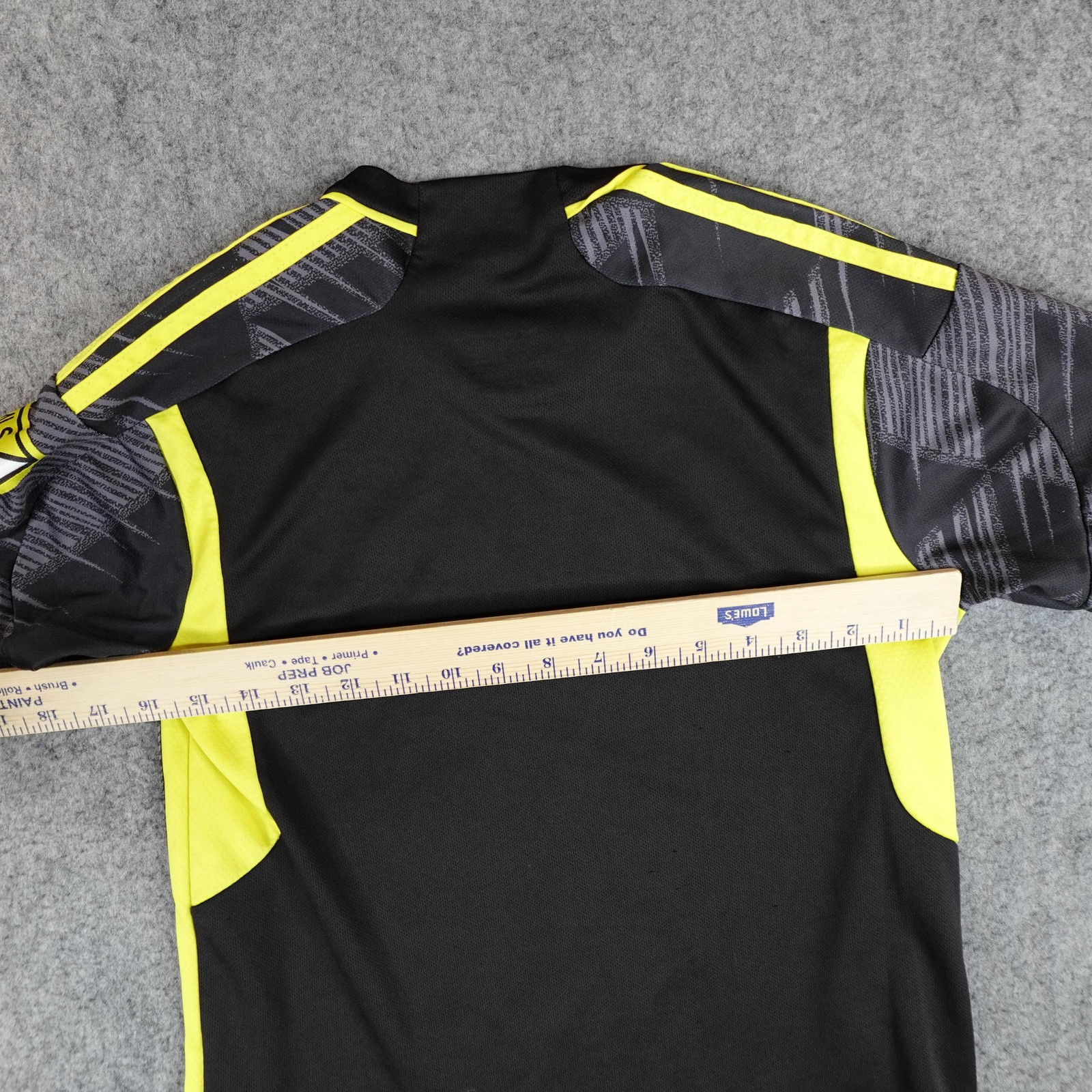 Columbus Crew Jersey Youth Boys Small 26 Black MLS Soccer Adidas 2023 2024 Away