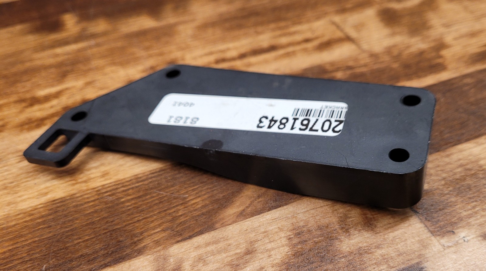 Genuine Volvo Cab Leveling Valve with Rod & Brackets + Screw 23270961