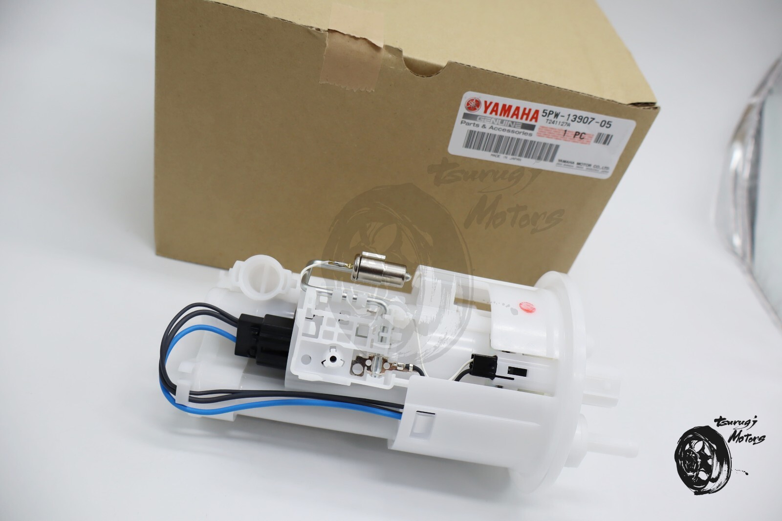 YAMAHA Genuine 2002-2006 YZF R1 FUEL PUMP ASSEMBLY 5PW-13907-05 W/ O-RING New