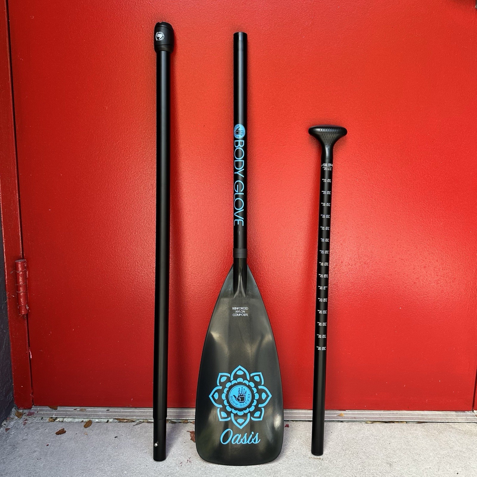 3-Piece Adjustable SUP Paddle –Lightweight, Floating Aluminum Shaft (Body Glove)