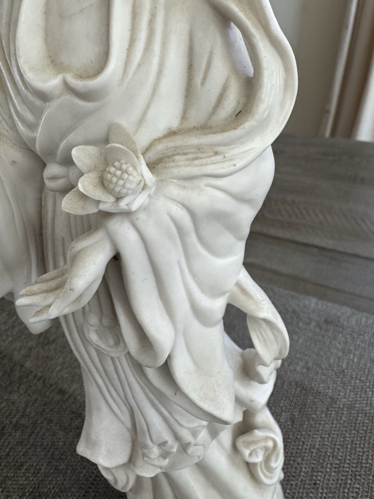 14” Porcelain Guanyin Figure Statue Marked Japan