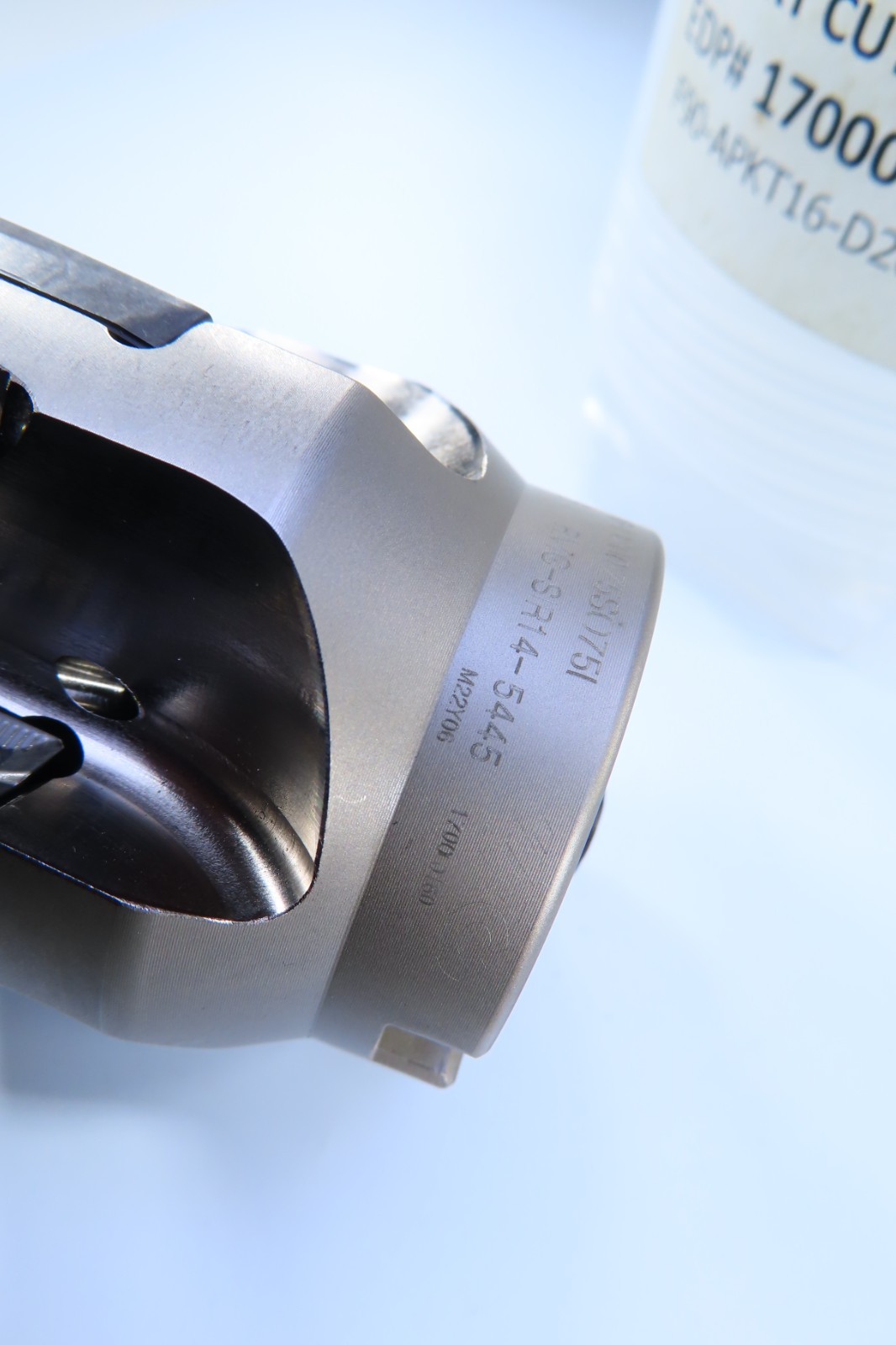 NEW 2" YG F90-APKT16-D200 INDEXABLE SQUARE SHOULDER FACE MILL INSERTS COOLANT