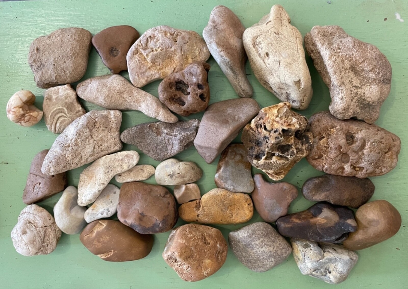 Topisaw River Rocks (10 lbs.) - Natural Rocks for Plants, Gardens, Aquariums