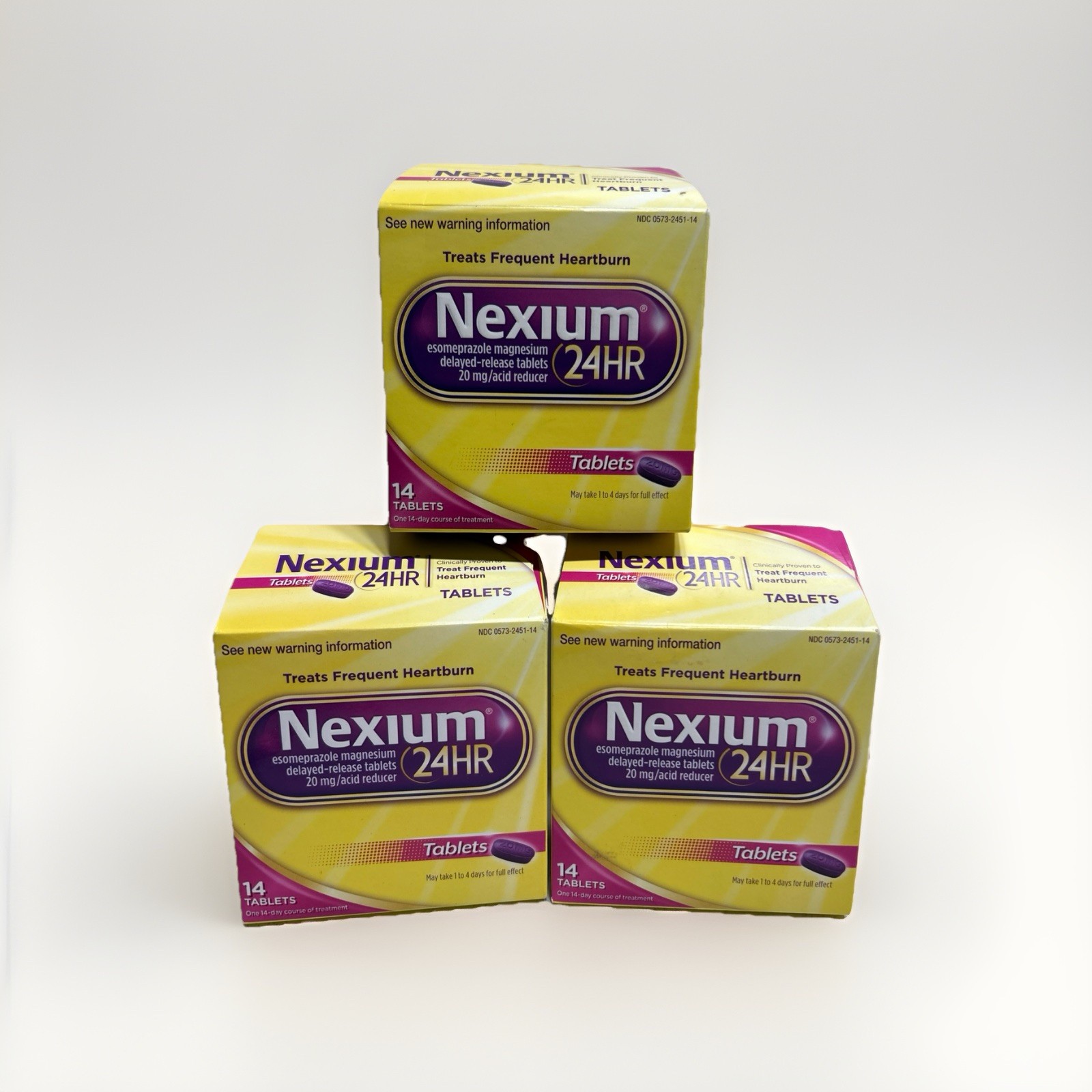 Nexium 24hr Delayed Release Heartburn Relief 20mg TABLETS 14 count-3Pack Exp8/26