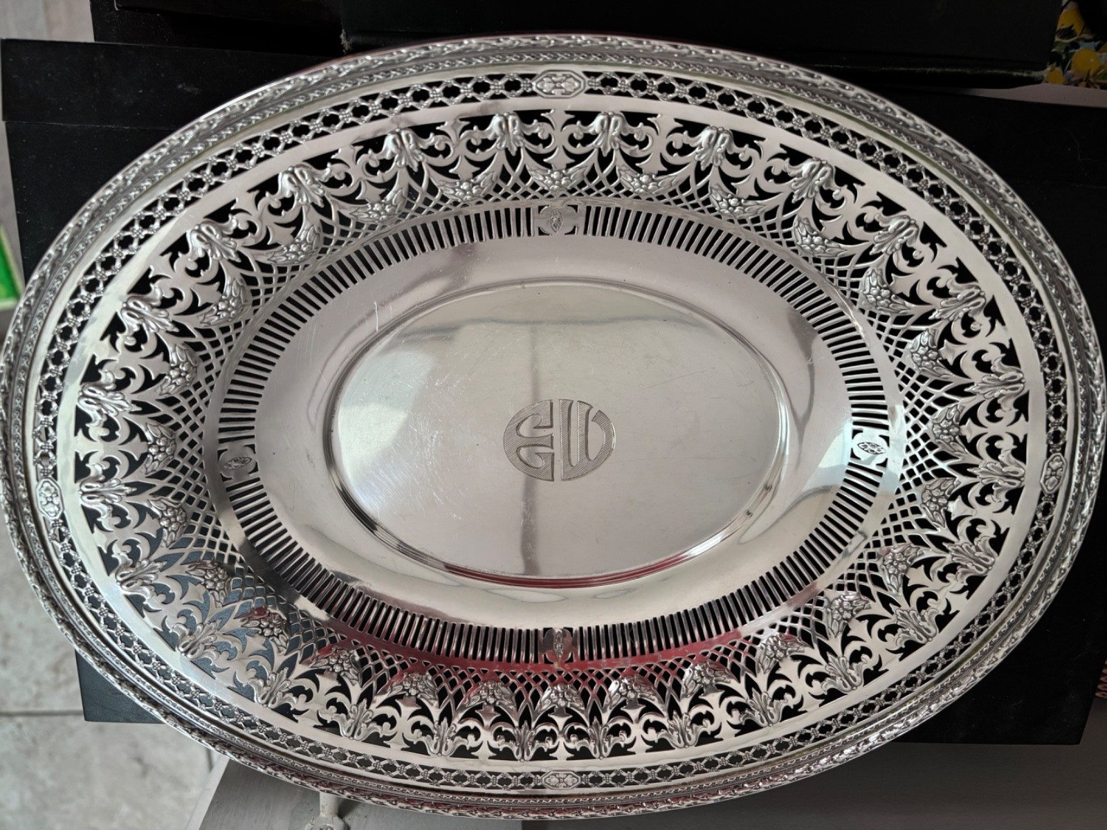 Large Deeply Pierced Sterling Silver Bowl 16.88 Troy Ounces