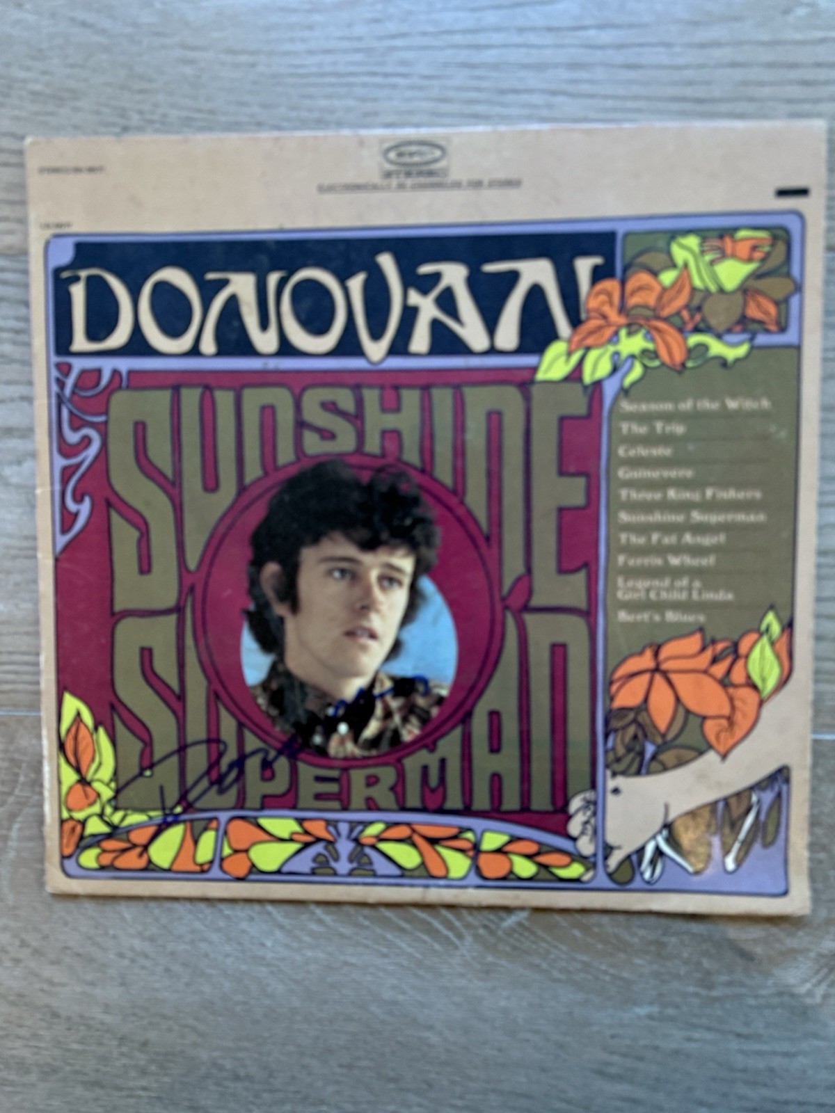 Donovan signed Sunshine Superman album LOA & photo proof