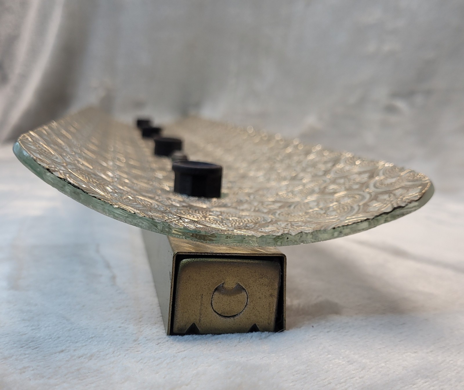 Vtg Bathroom Vanity U Bar 4-Light Fixture Glass Gold Overlay Quatrefoil Curved