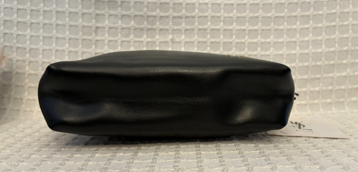Yves Saint Laurent Beaute’ Cosmetic Travel Pouch, Black. New with Tag