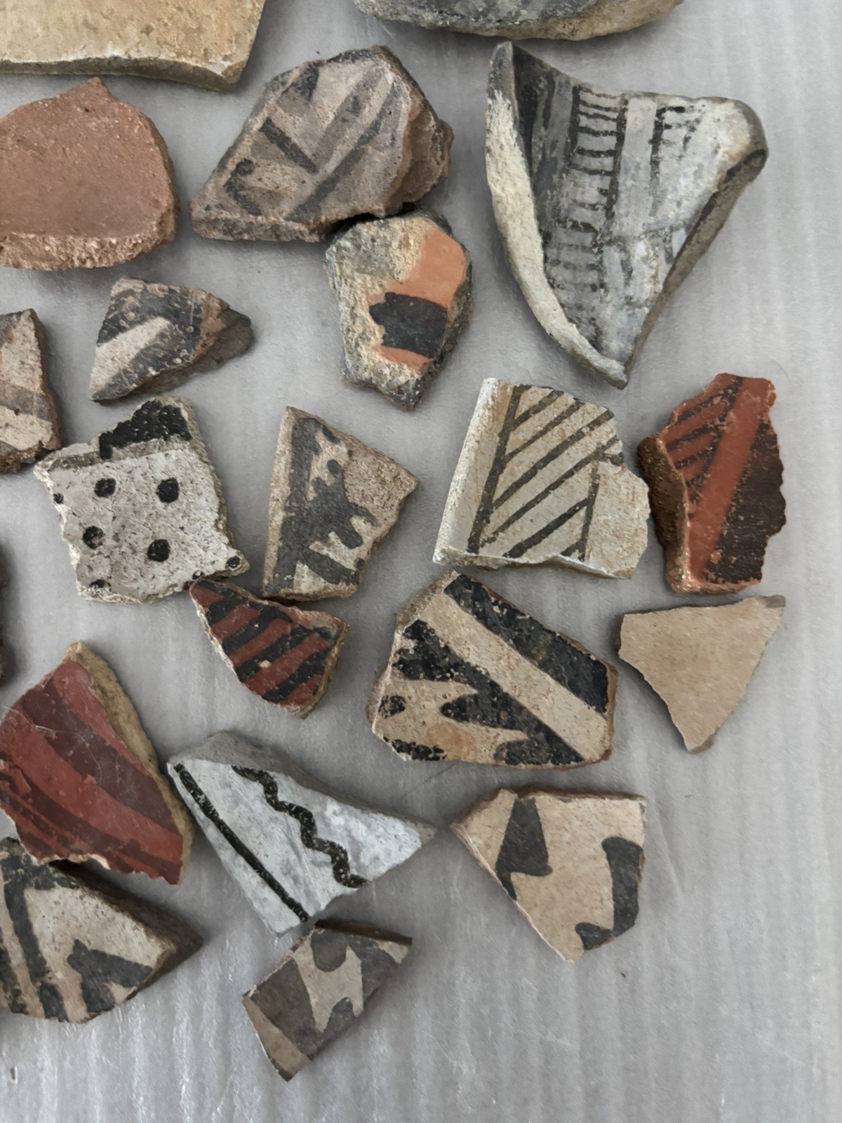 30+ Ancient Anasazi Native American Pottery Shards Arizona L10-E FREE SHIP