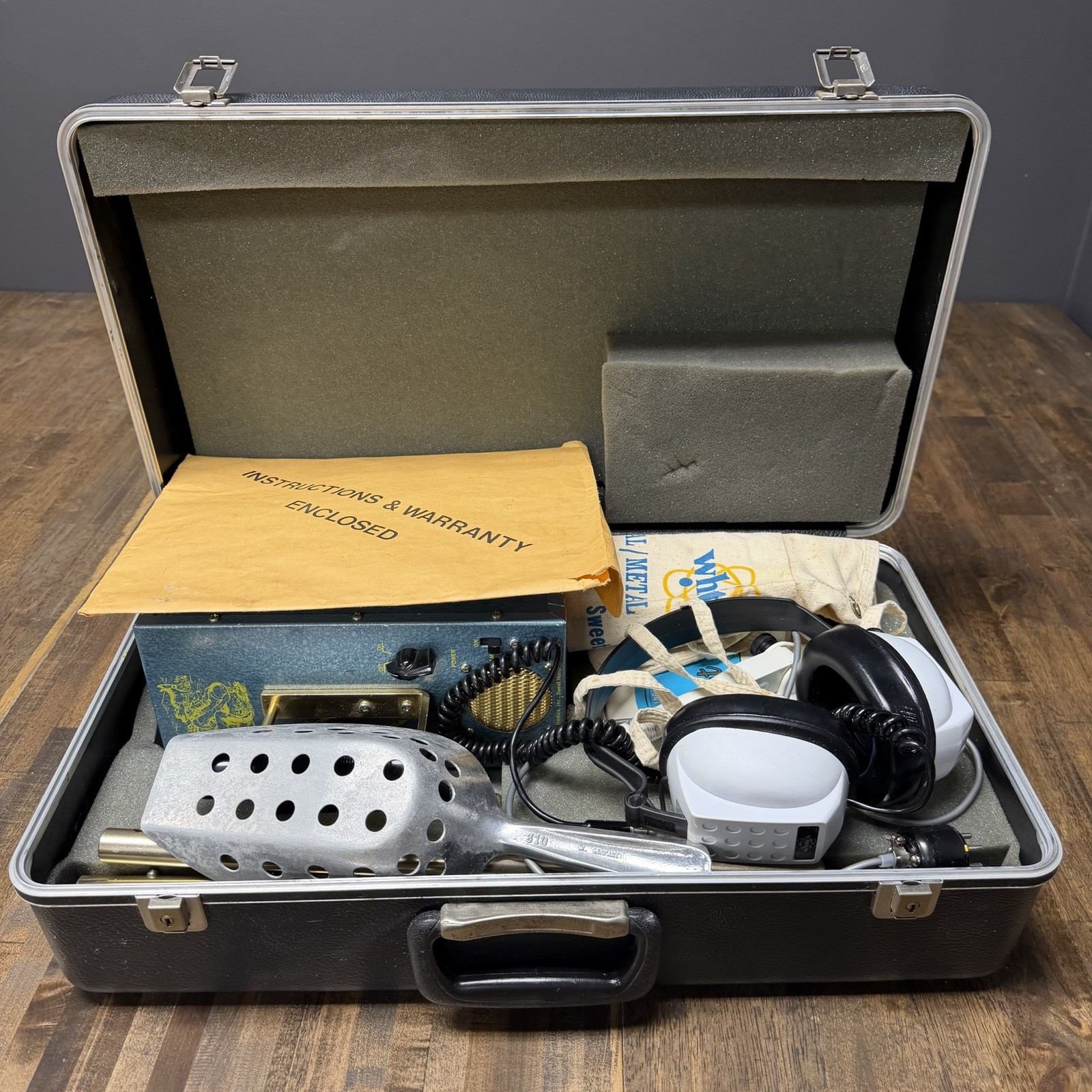 White’s Coinmaster TRX Metal Detector w/ Probe, Headphones – Serviced, Complete